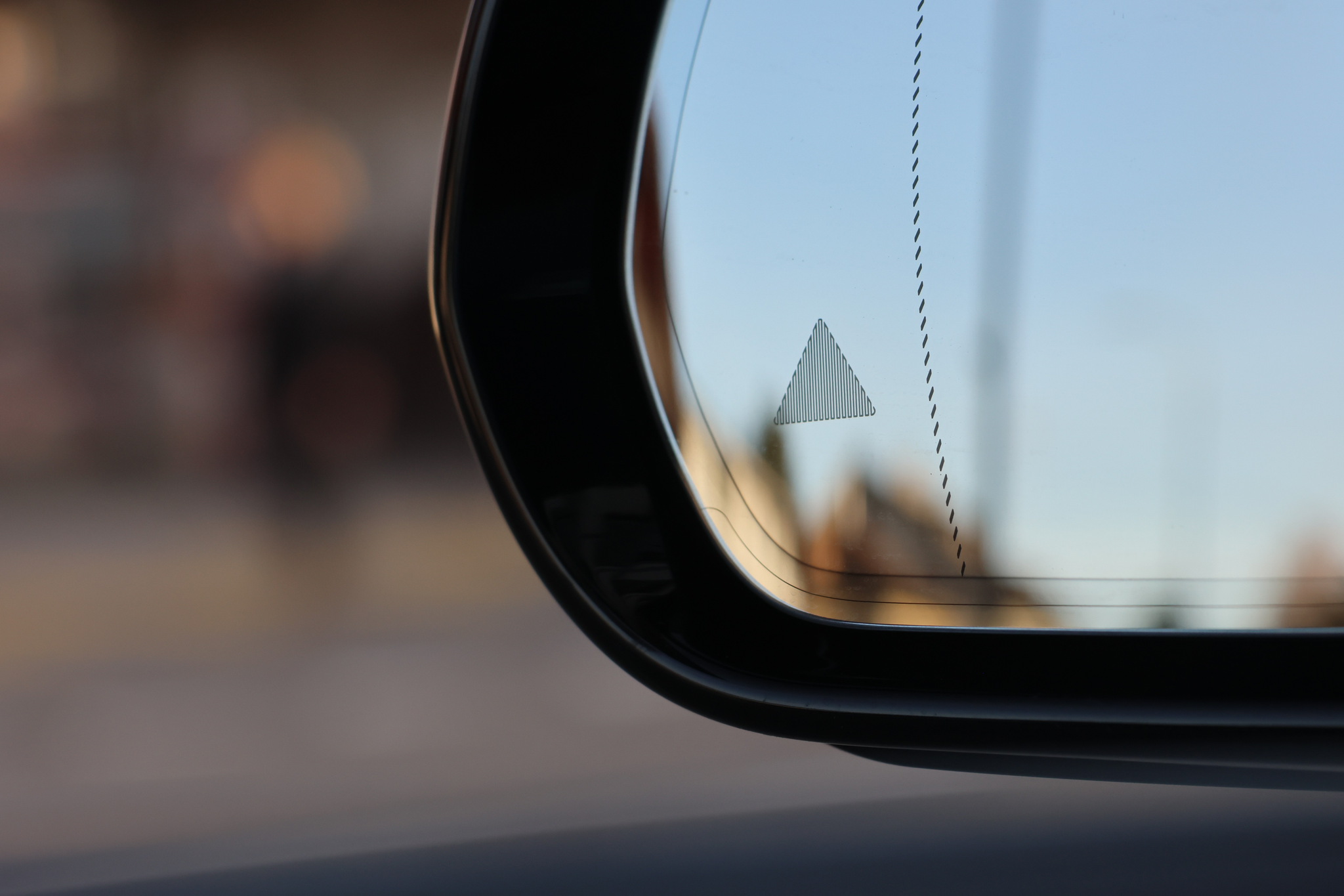 listing desktop thumbnail image 28