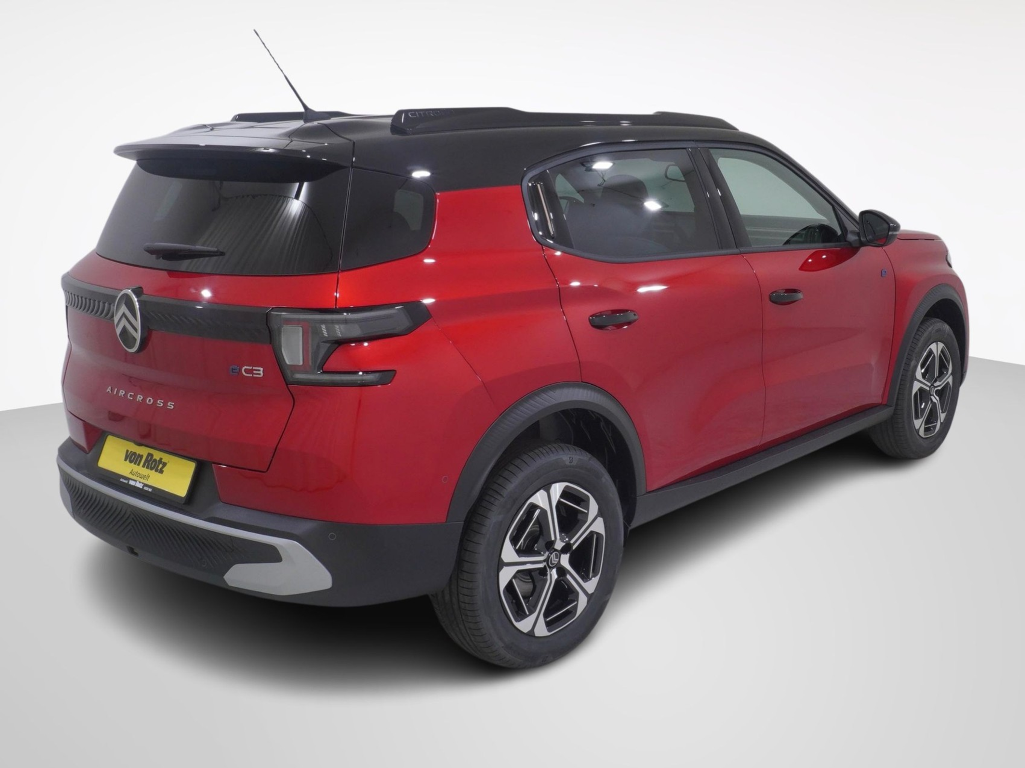 listing desktop thumbnail image 3