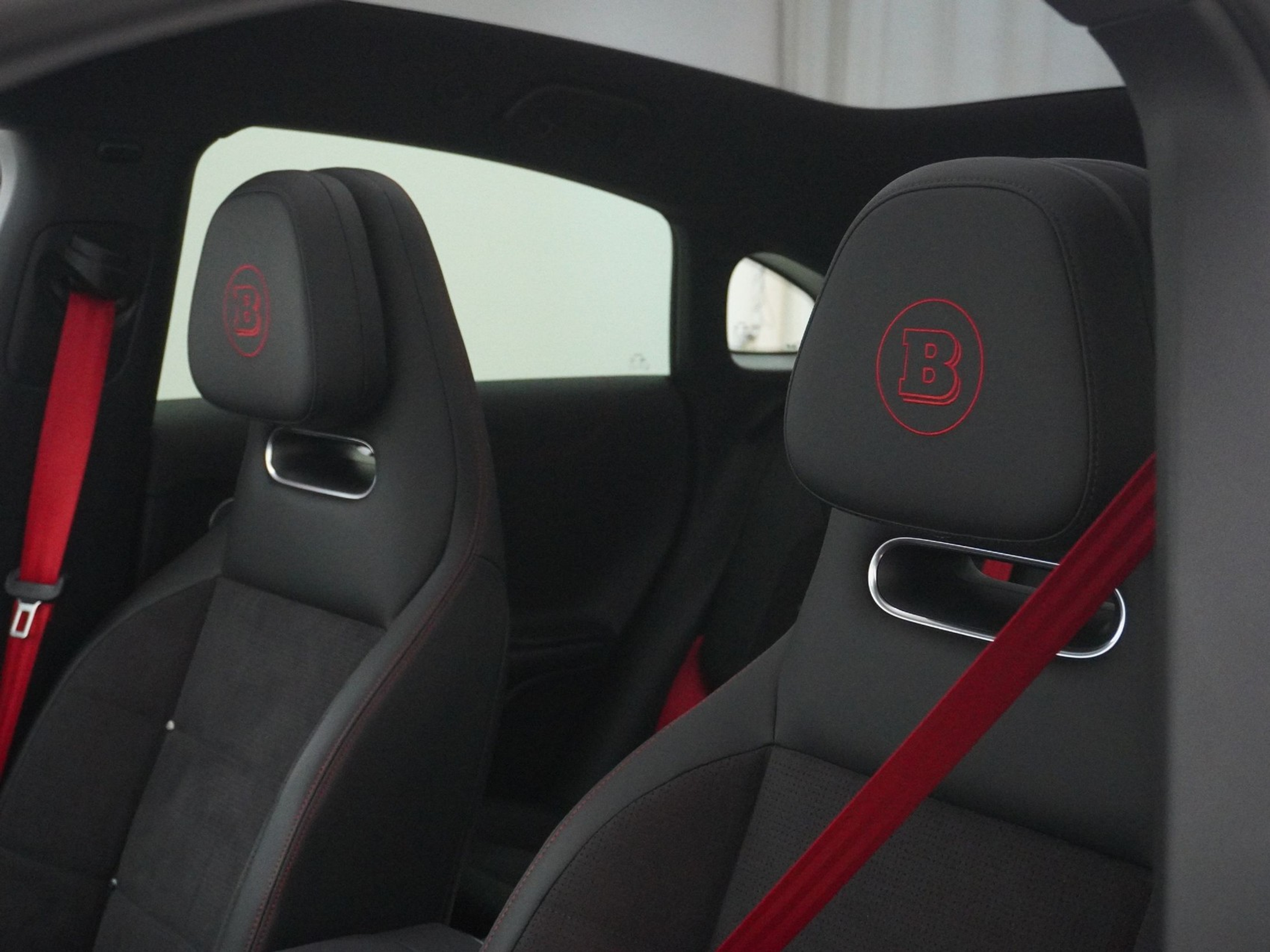 listing desktop thumbnail image 12