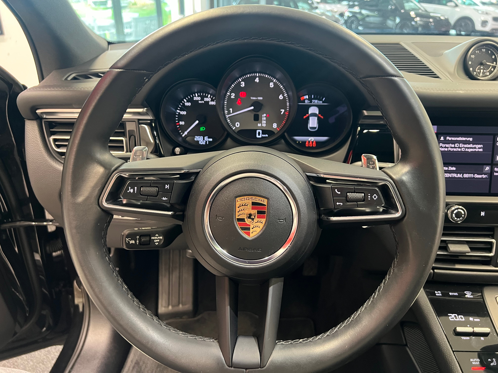 listing desktop thumbnail image 25