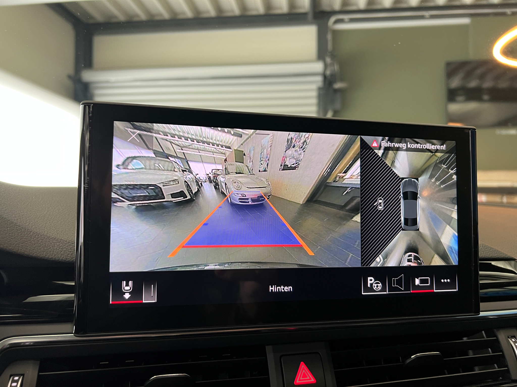 listing desktop thumbnail image 15