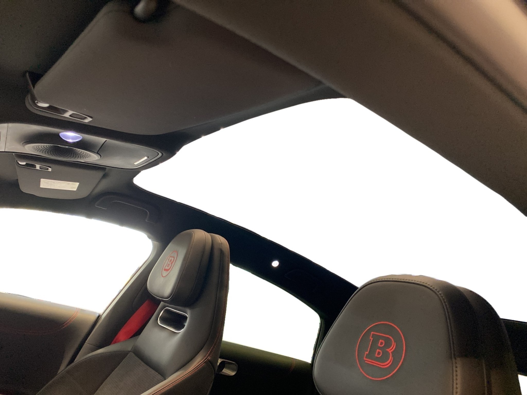 listing desktop thumbnail image 9