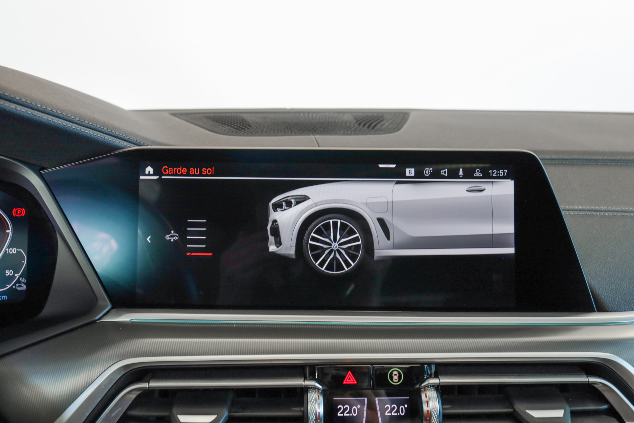 listing desktop thumbnail image 17