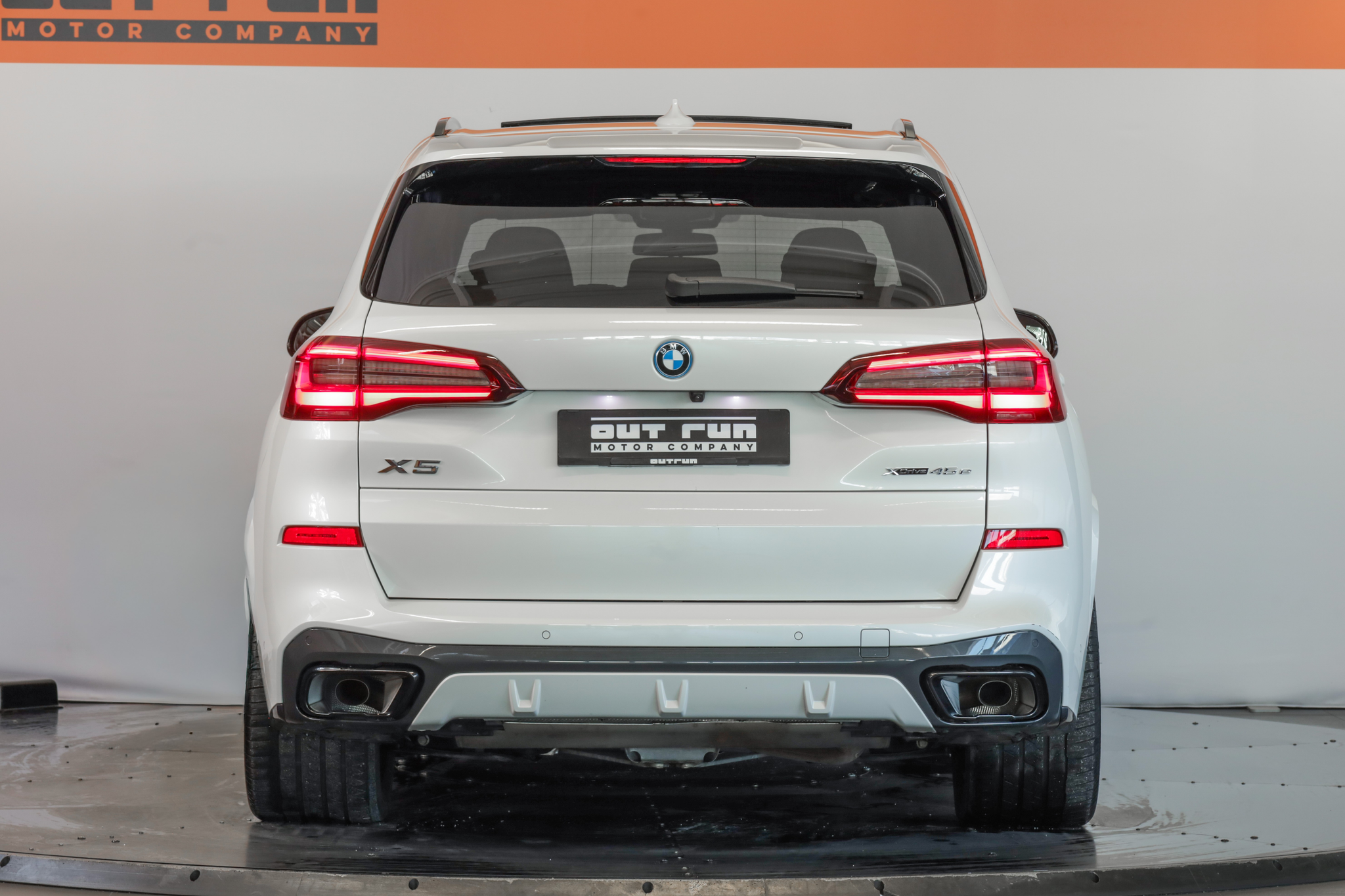 listing desktop thumbnail image 2