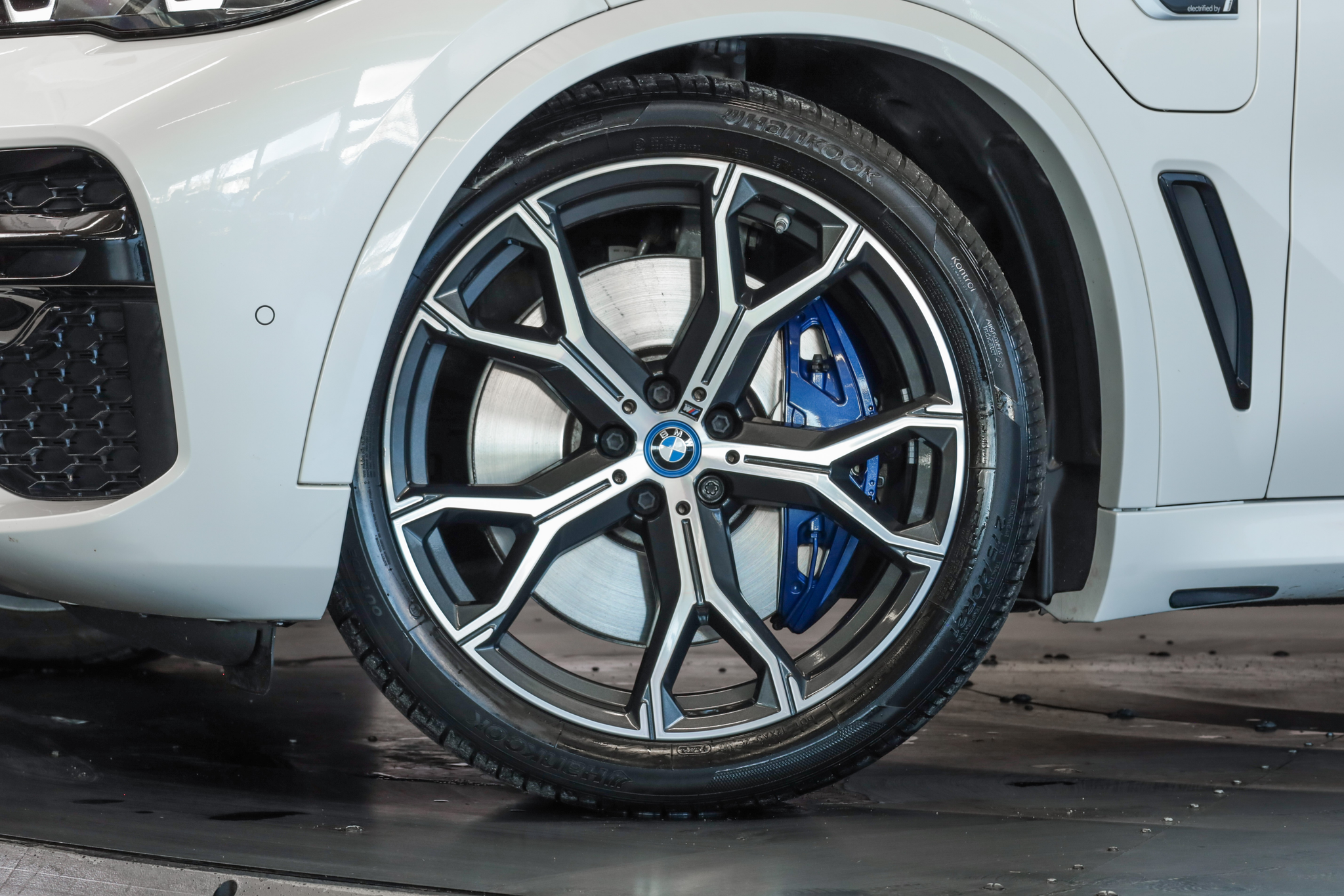 listing desktop thumbnail image 7