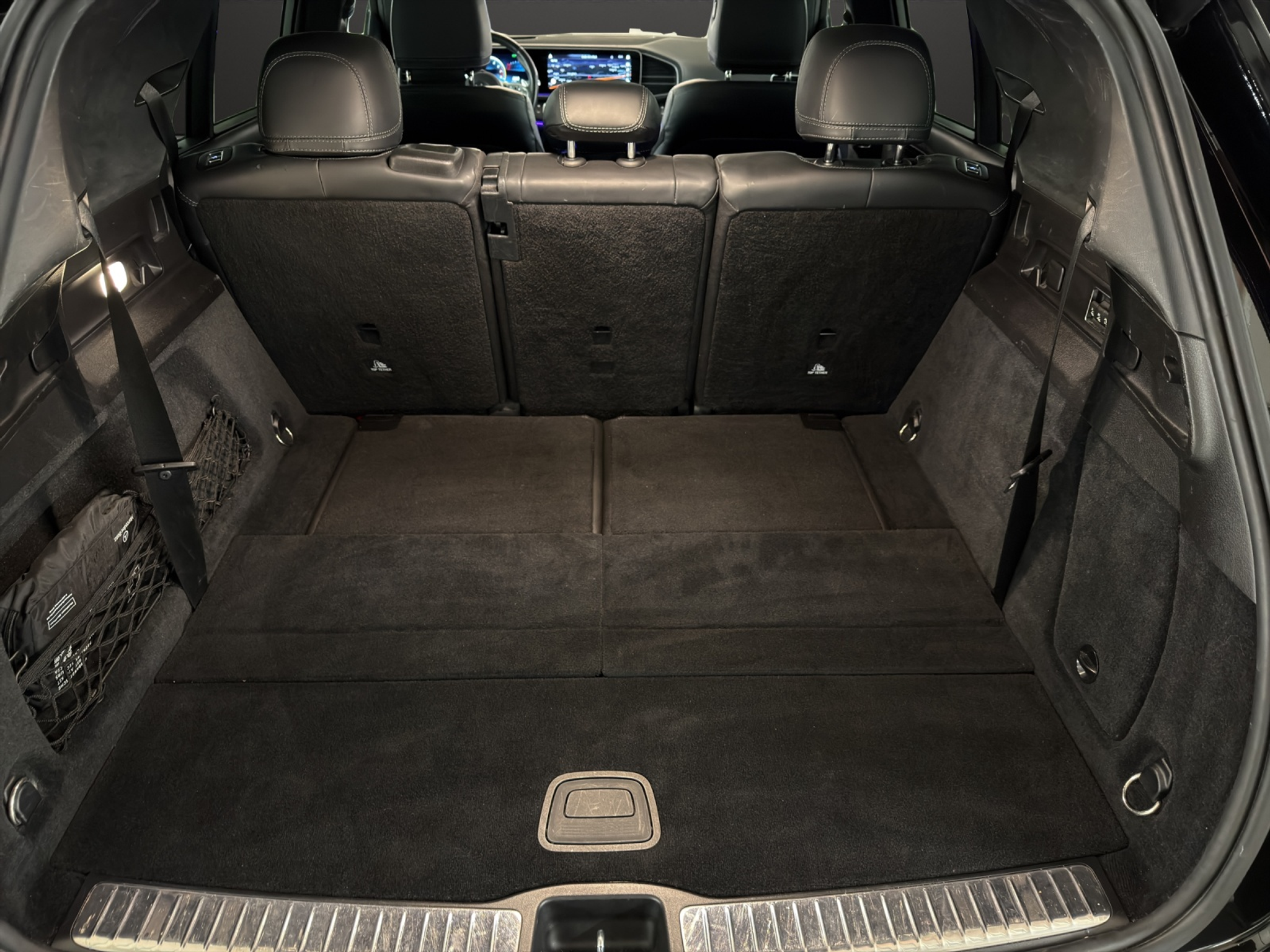 listing desktop thumbnail image 15