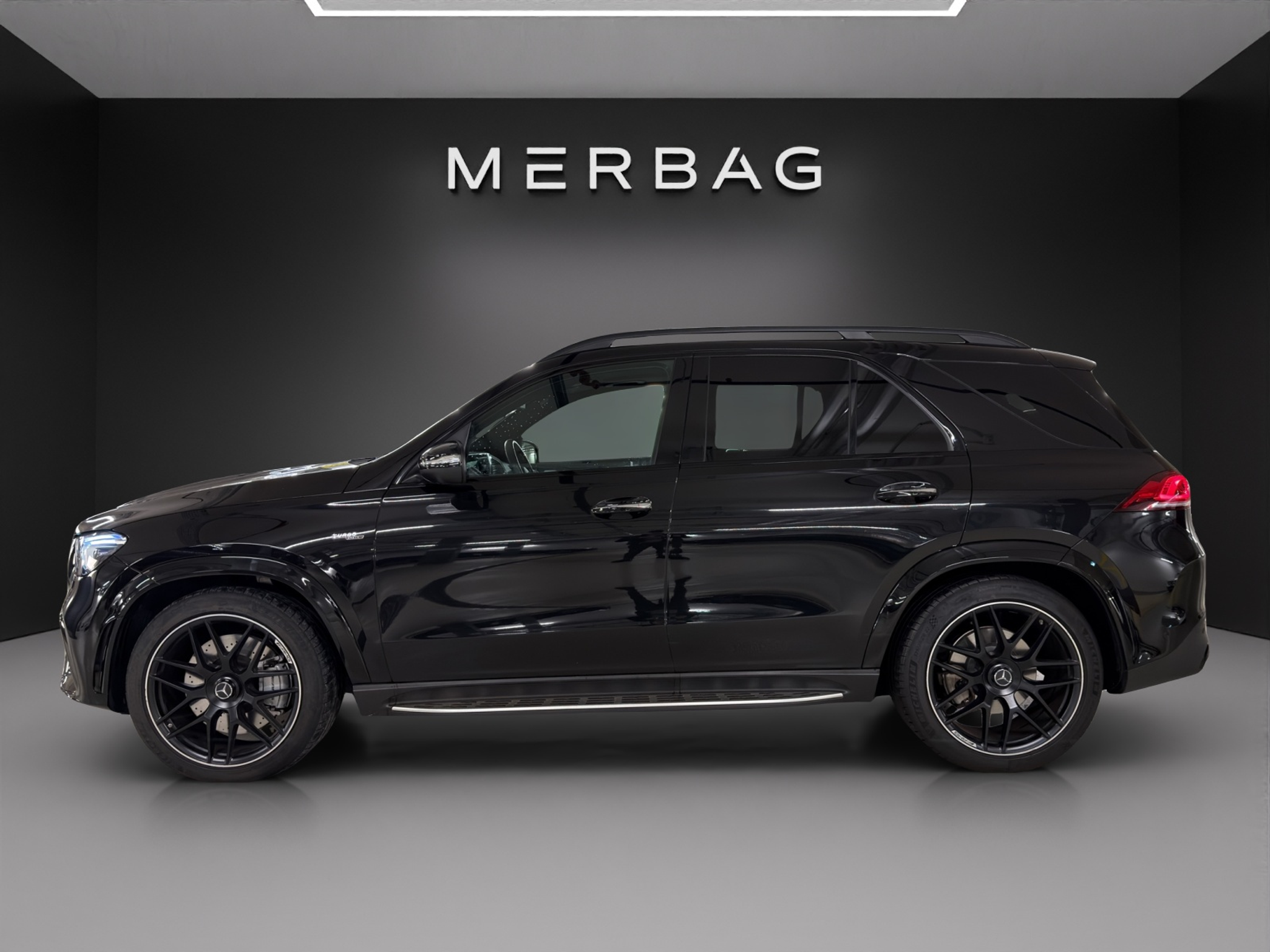 listing desktop thumbnail image 3