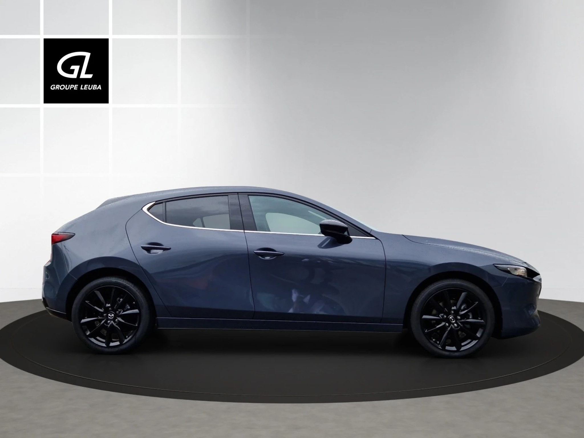 listing desktop thumbnail image 3