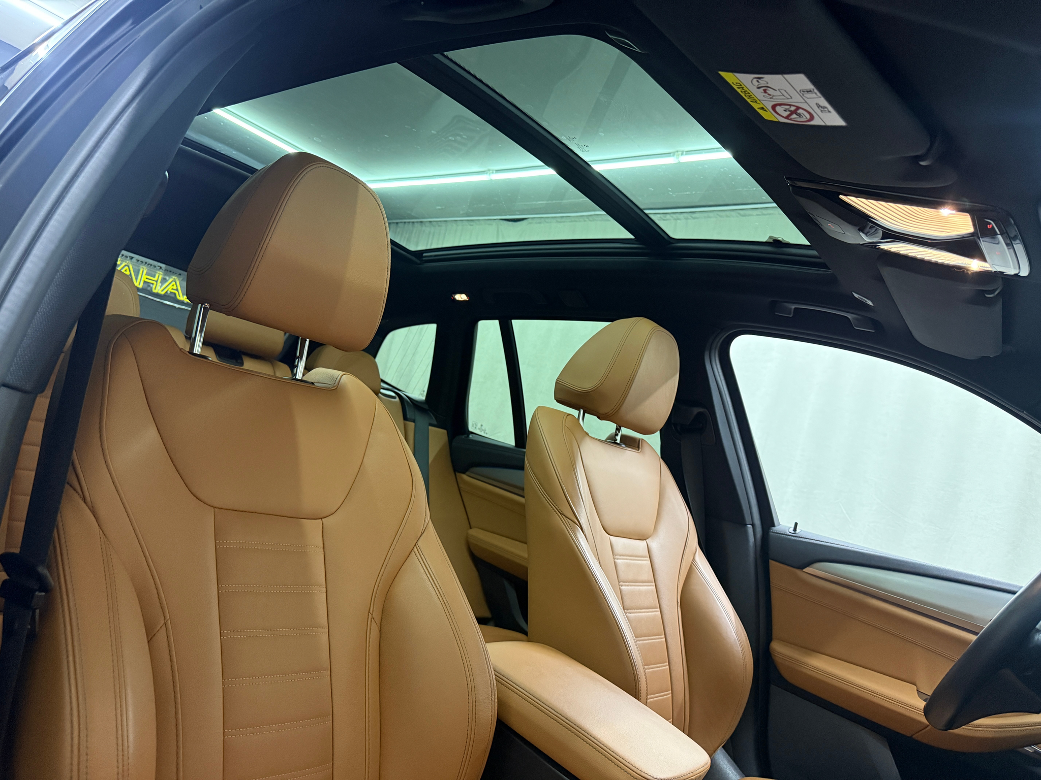 listing desktop thumbnail image 19