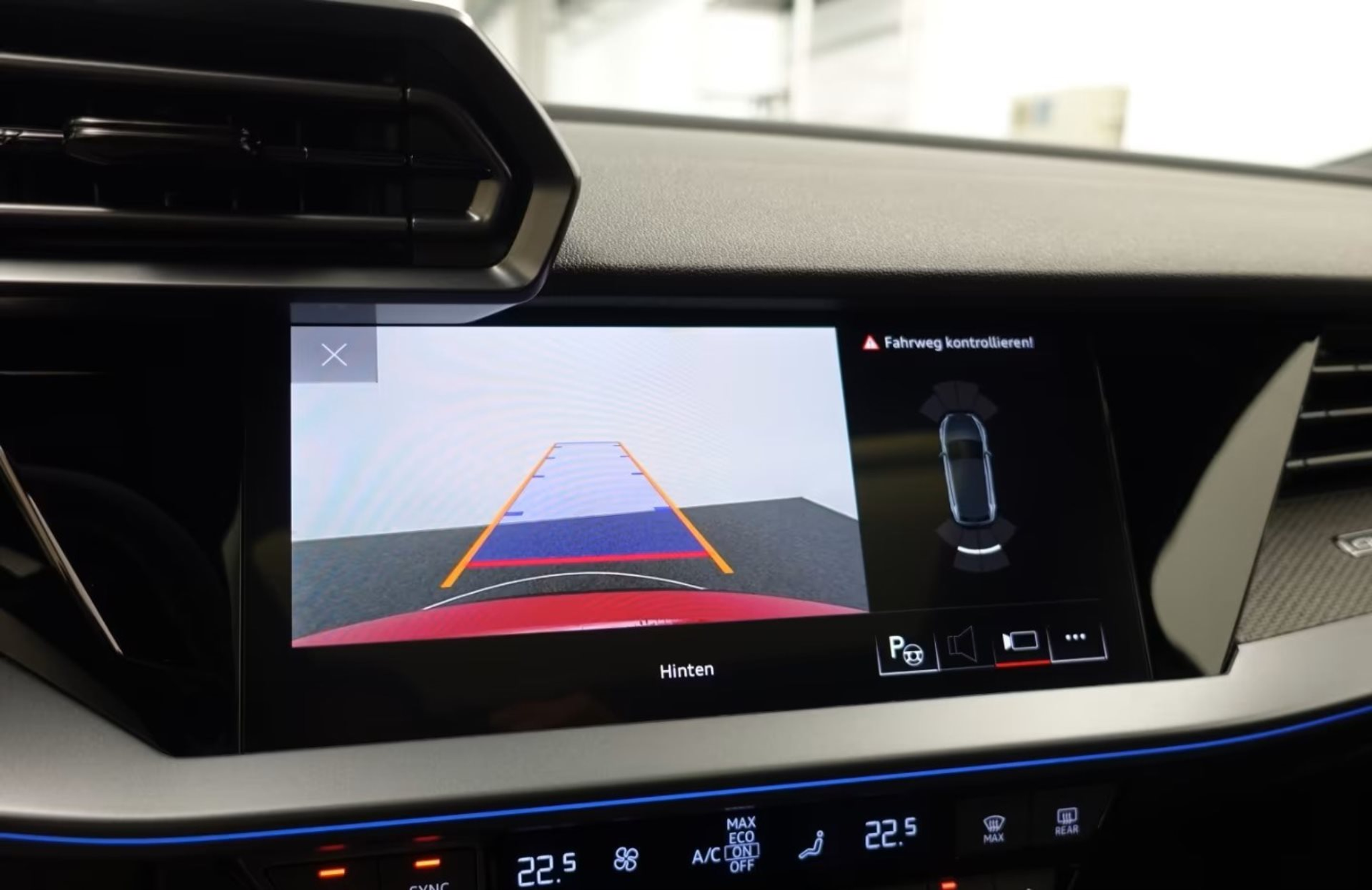 listing desktop thumbnail image 18