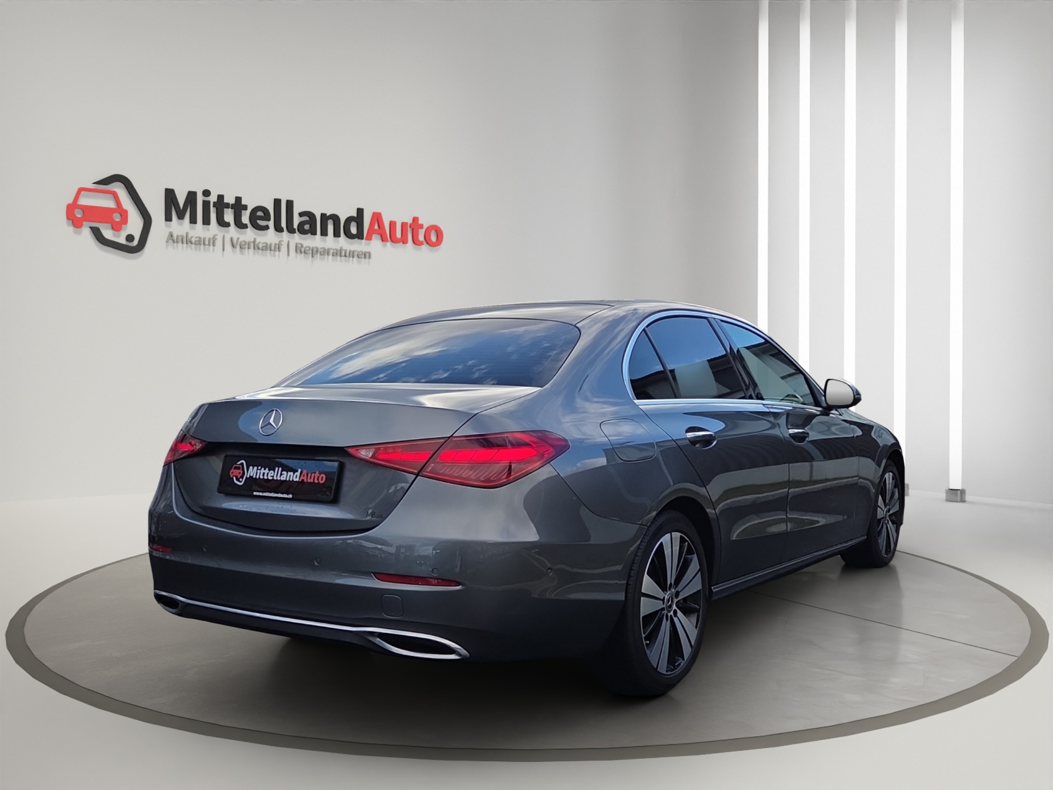 listing desktop thumbnail image 11