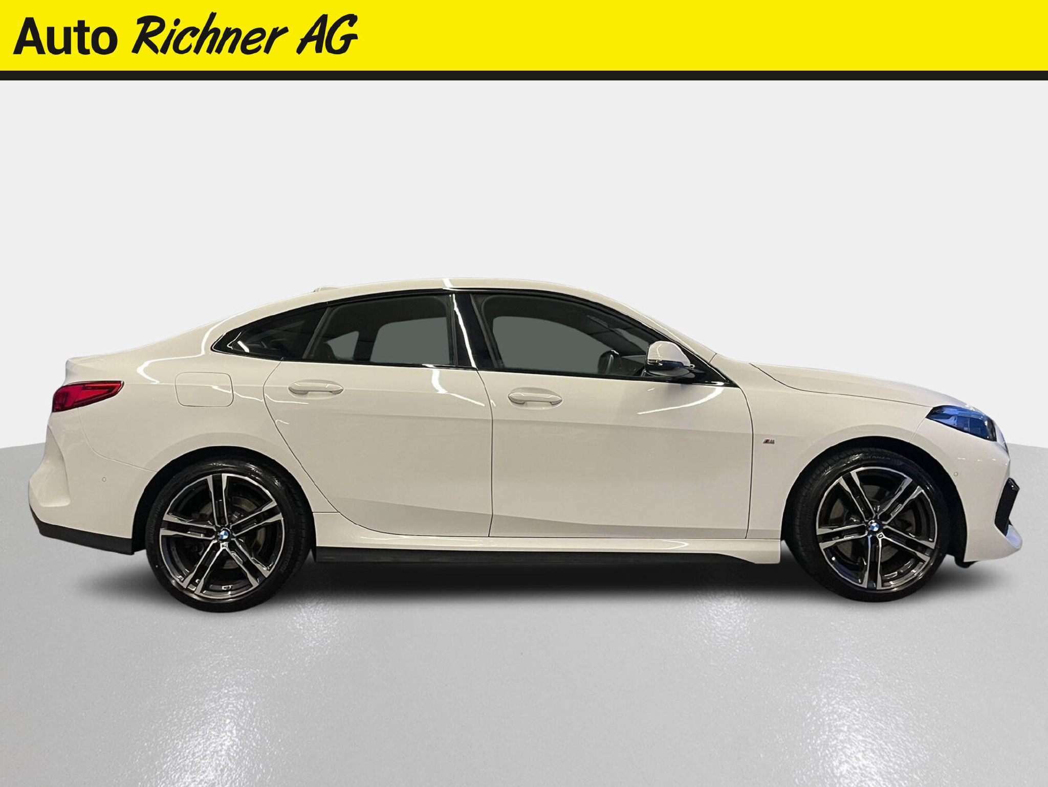 listing desktop thumbnail image 2