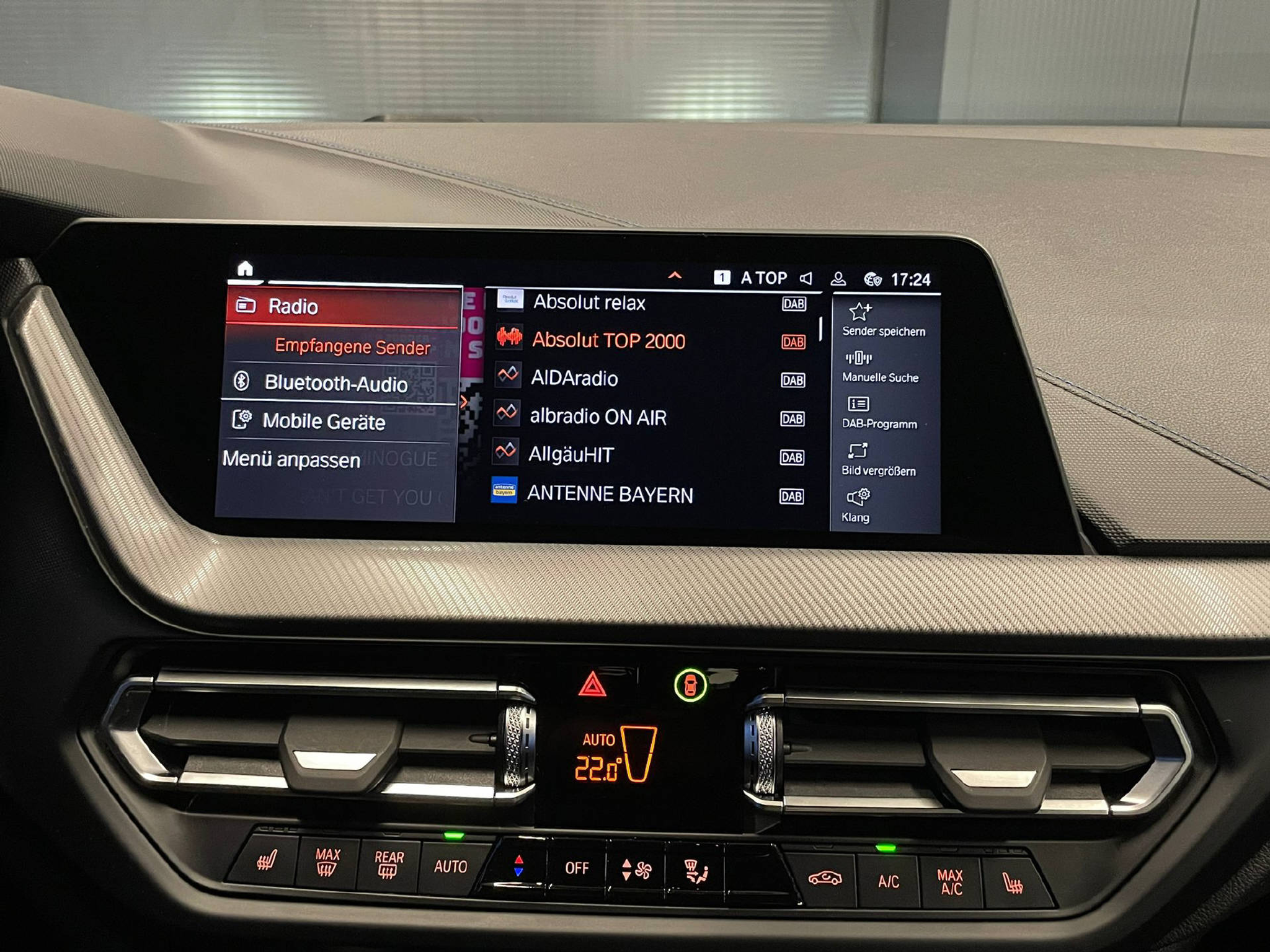 listing desktop thumbnail image 13