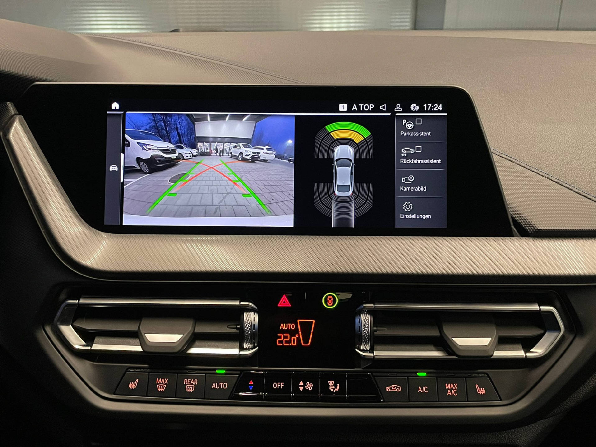 listing desktop thumbnail image 11