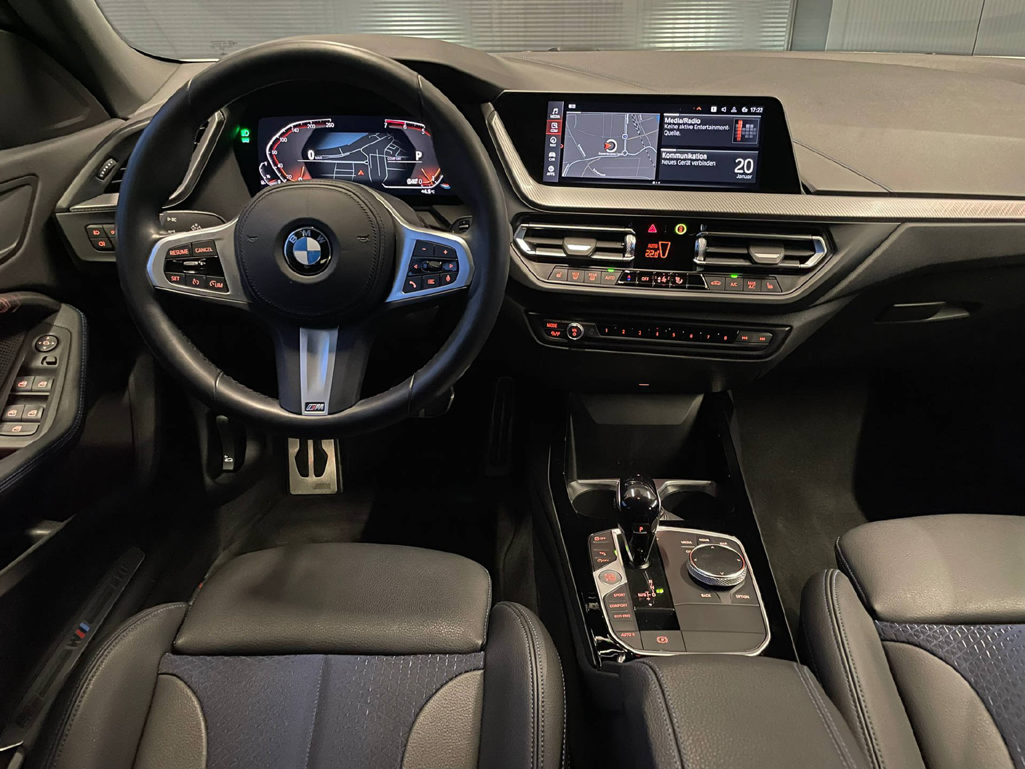 listing desktop thumbnail image 6