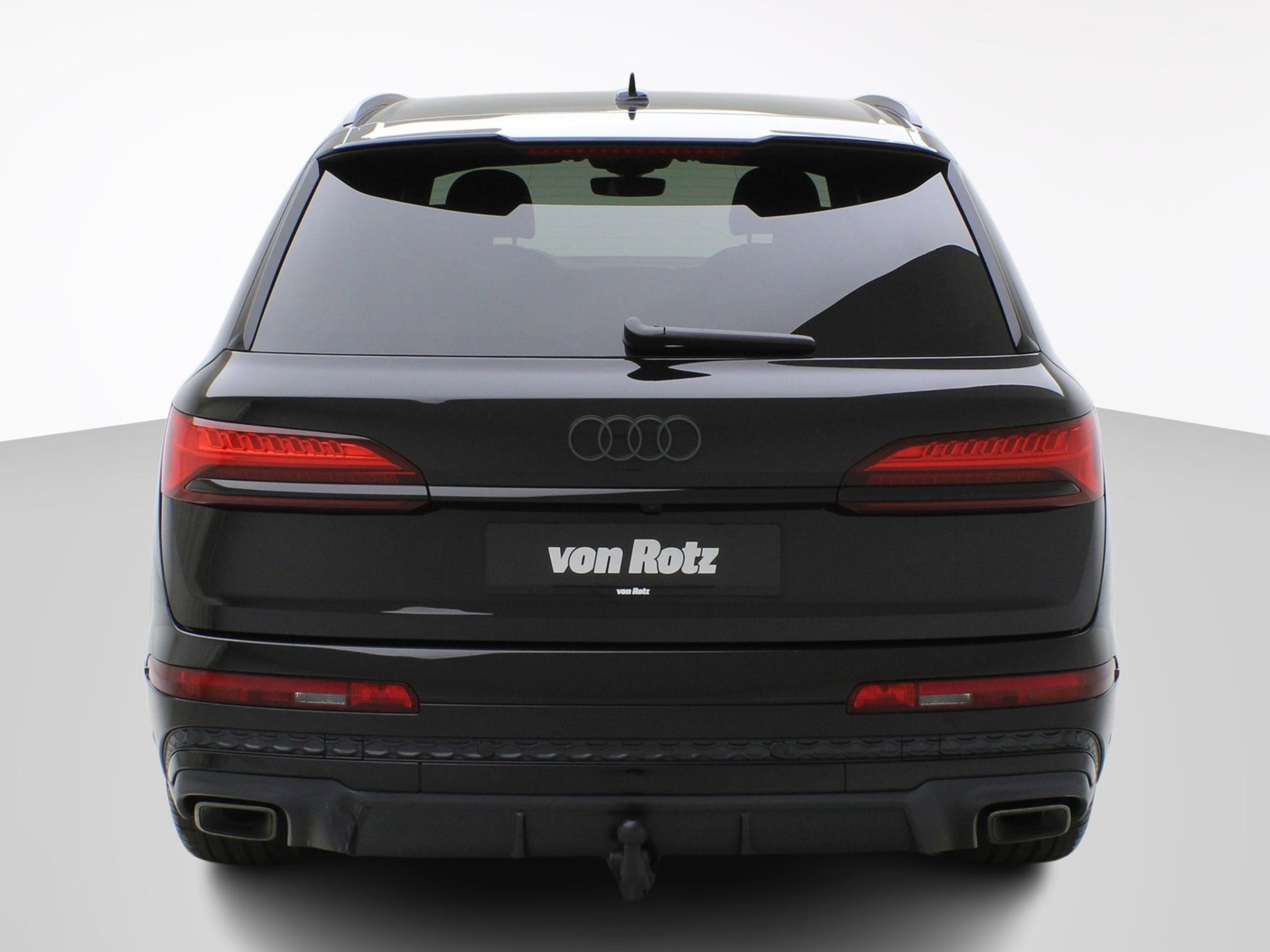 listing desktop thumbnail image 3