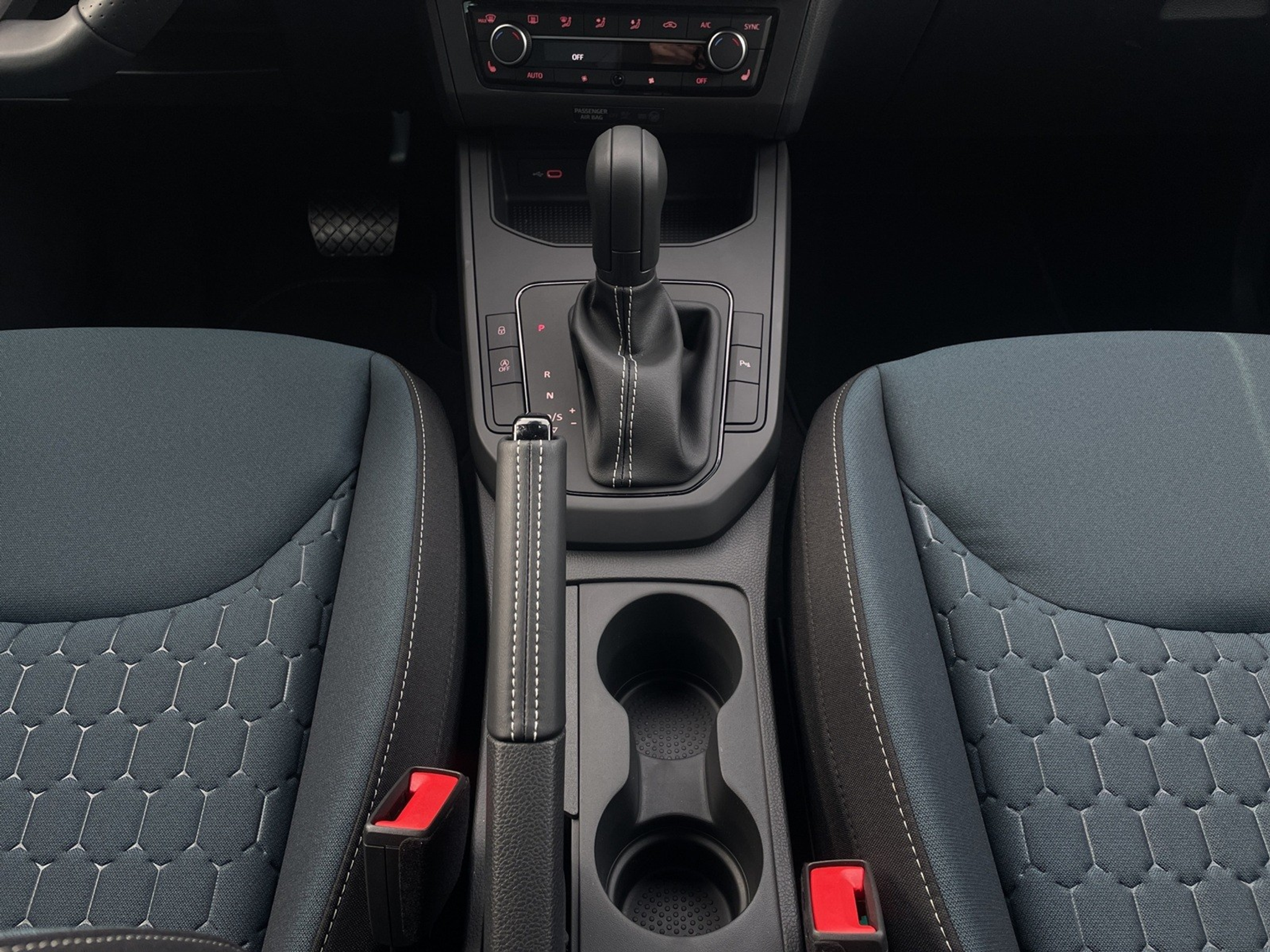 listing desktop thumbnail image 14