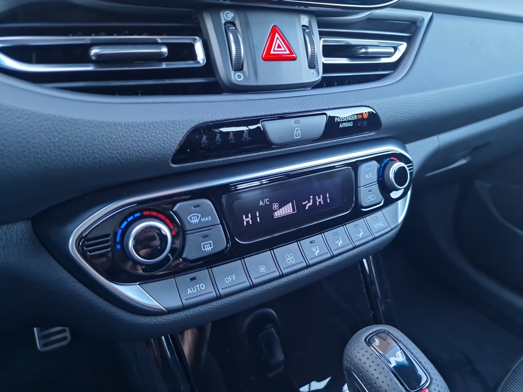 listing desktop thumbnail image 17