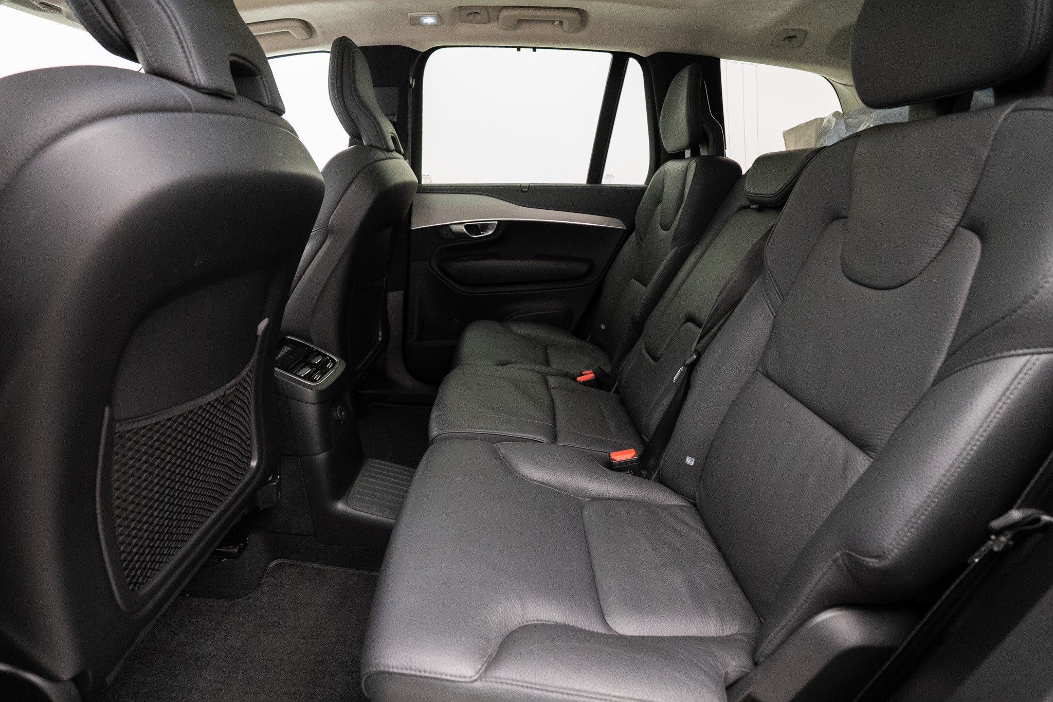 listing desktop thumbnail image 8