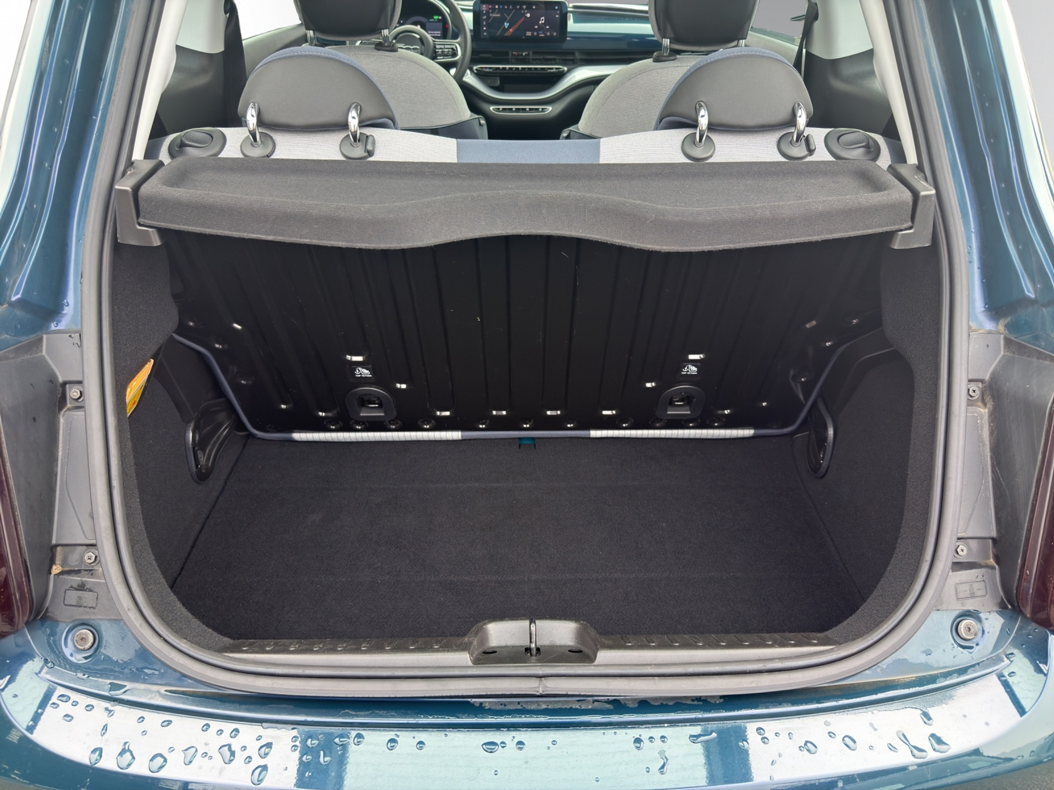 listing desktop thumbnail image 10