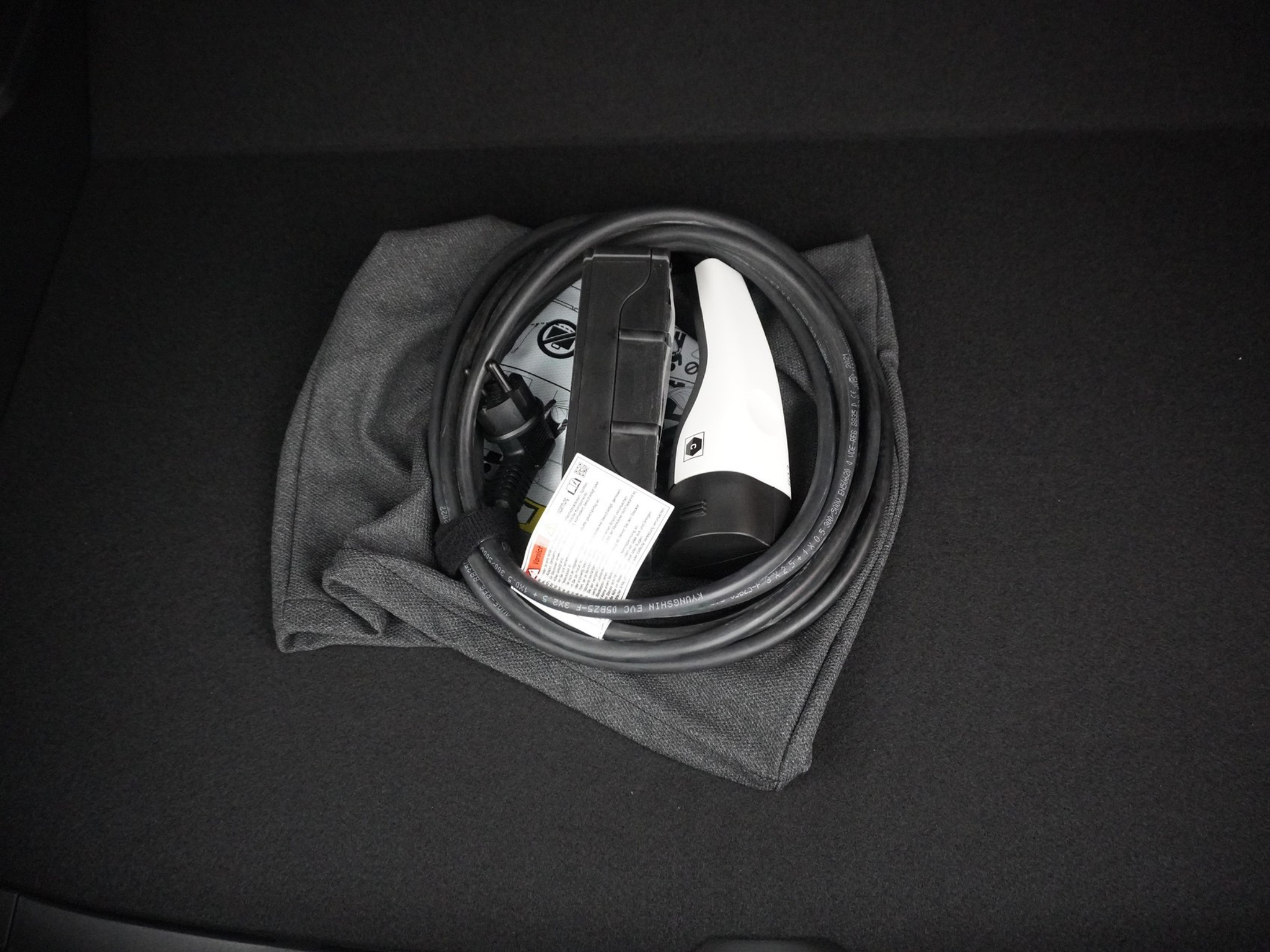 listing desktop thumbnail image 19