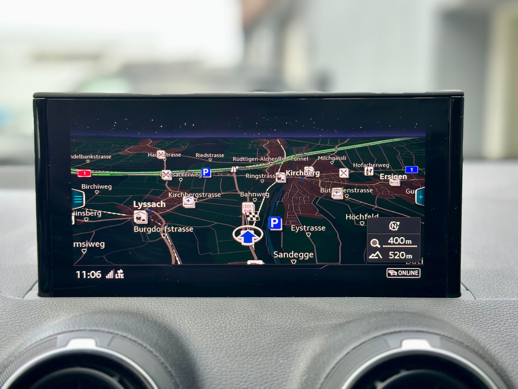 listing desktop thumbnail image 14