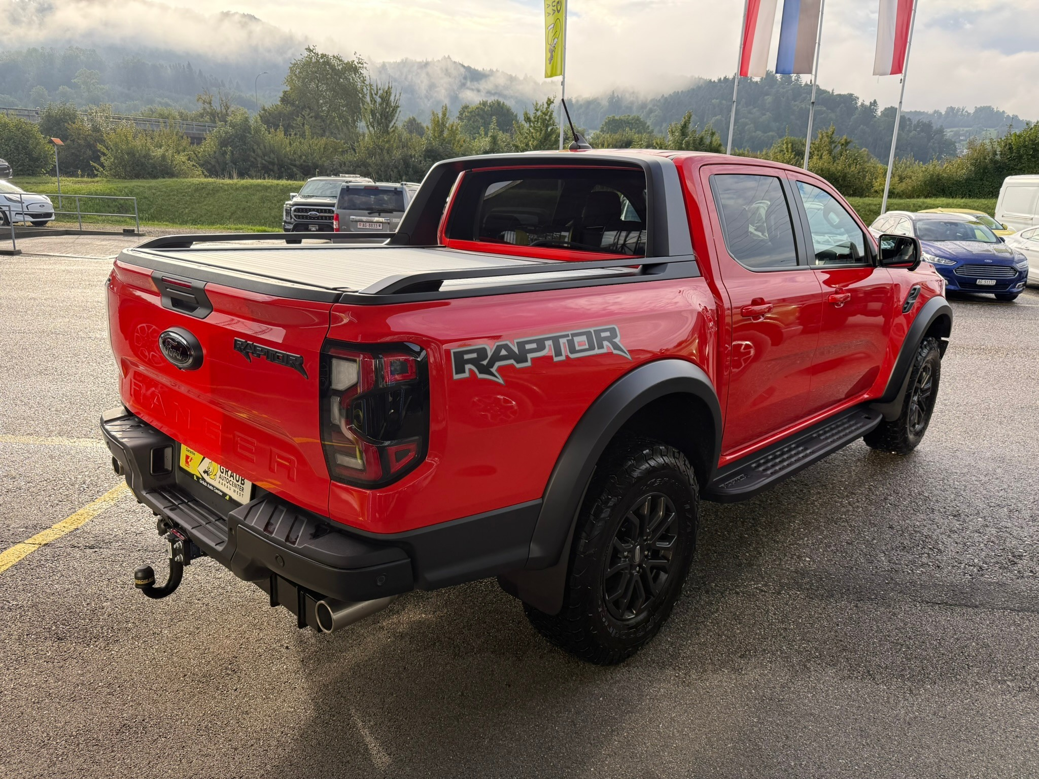 listing desktop thumbnail image 5