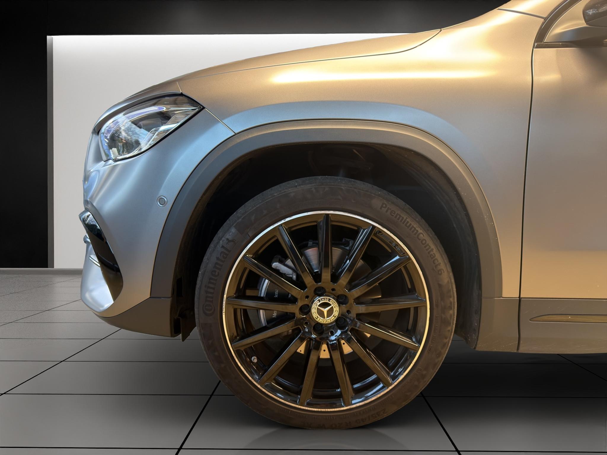 listing desktop thumbnail image 5