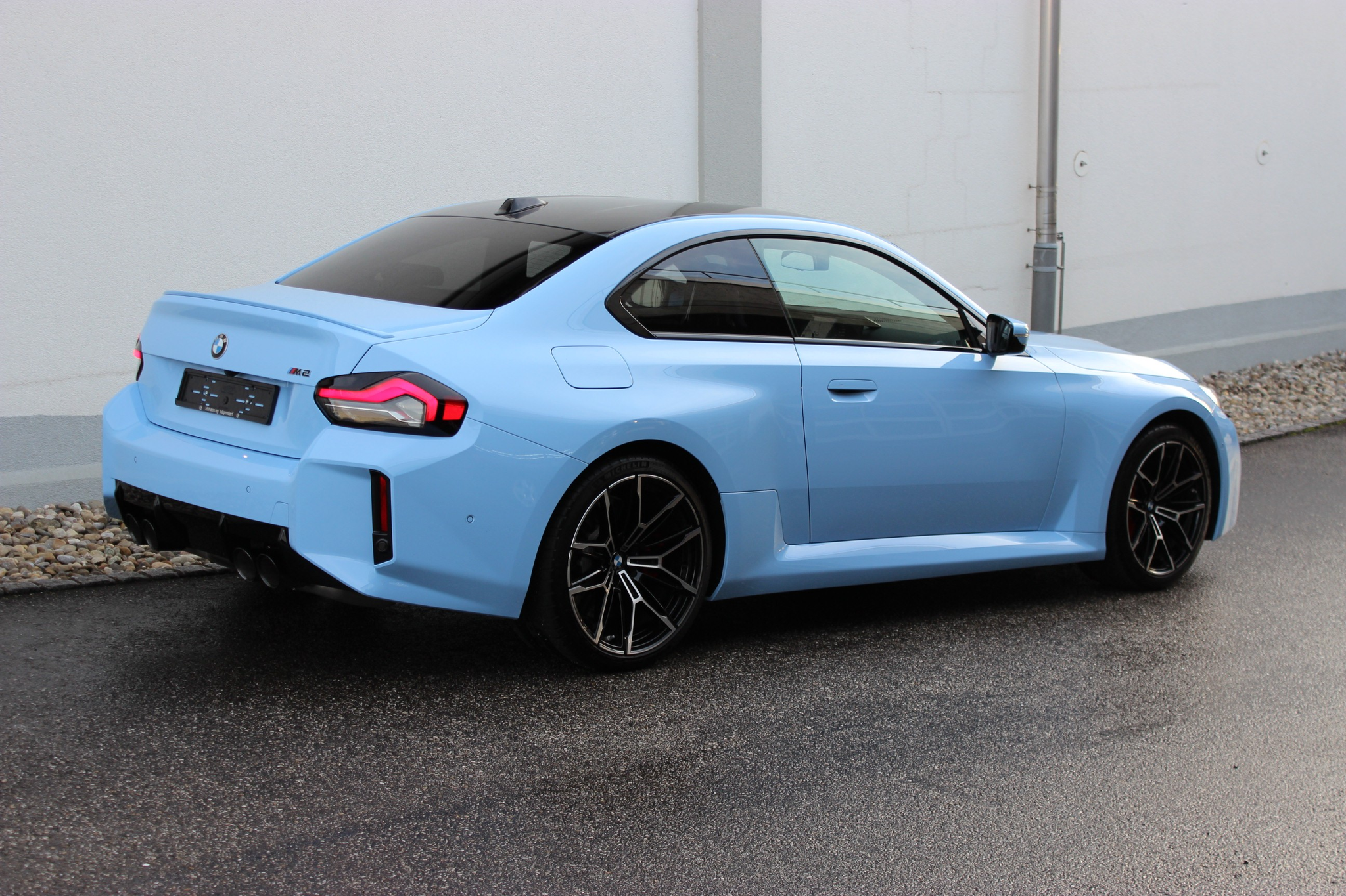 listing desktop thumbnail image 5