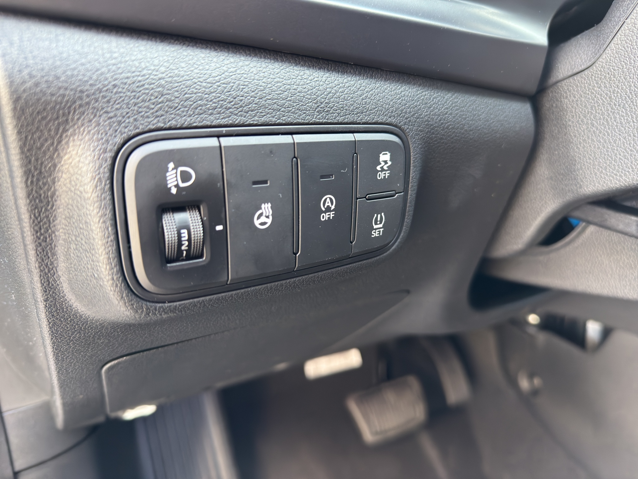 listing desktop thumbnail image 10