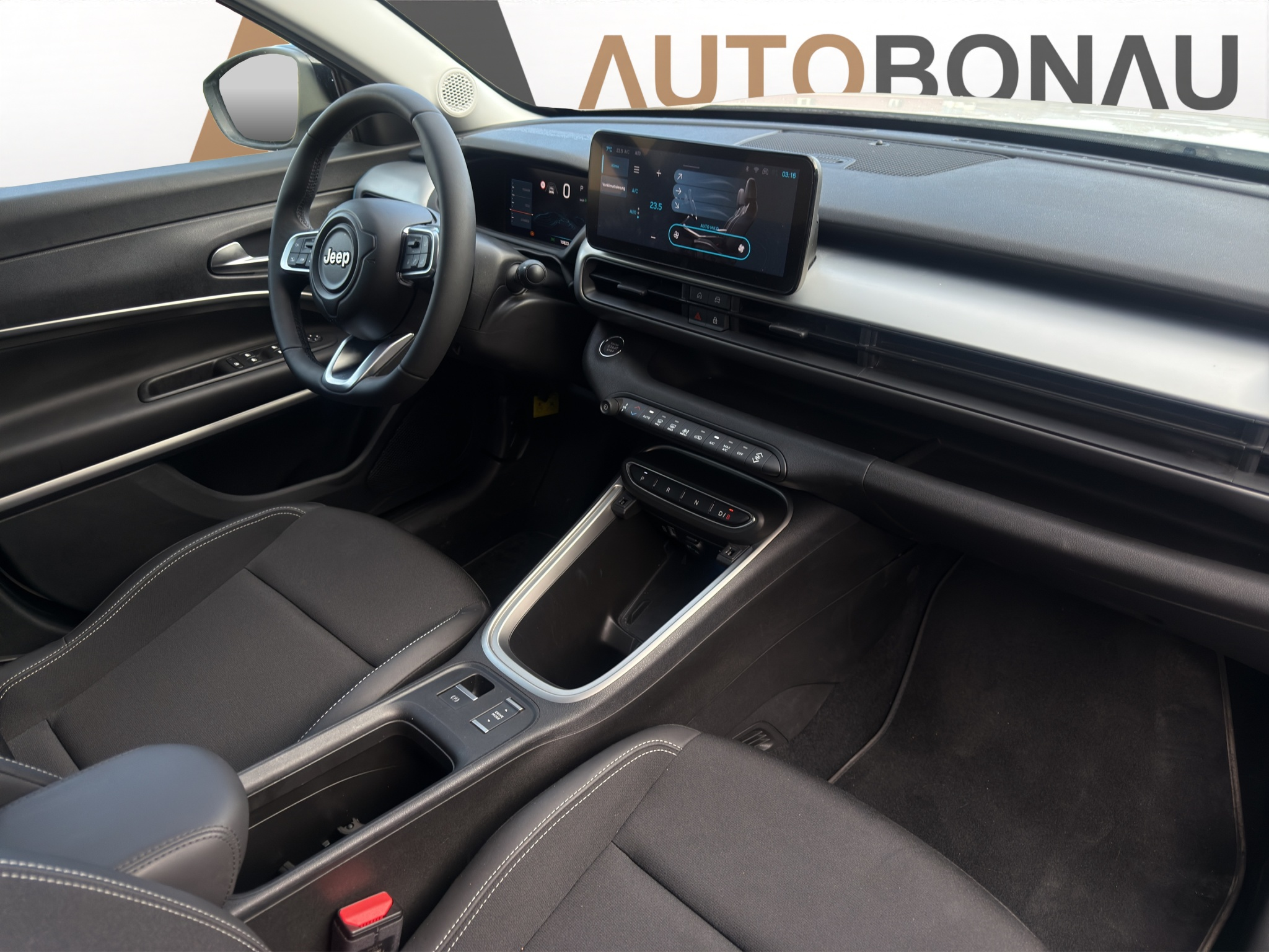 listing desktop thumbnail image 10