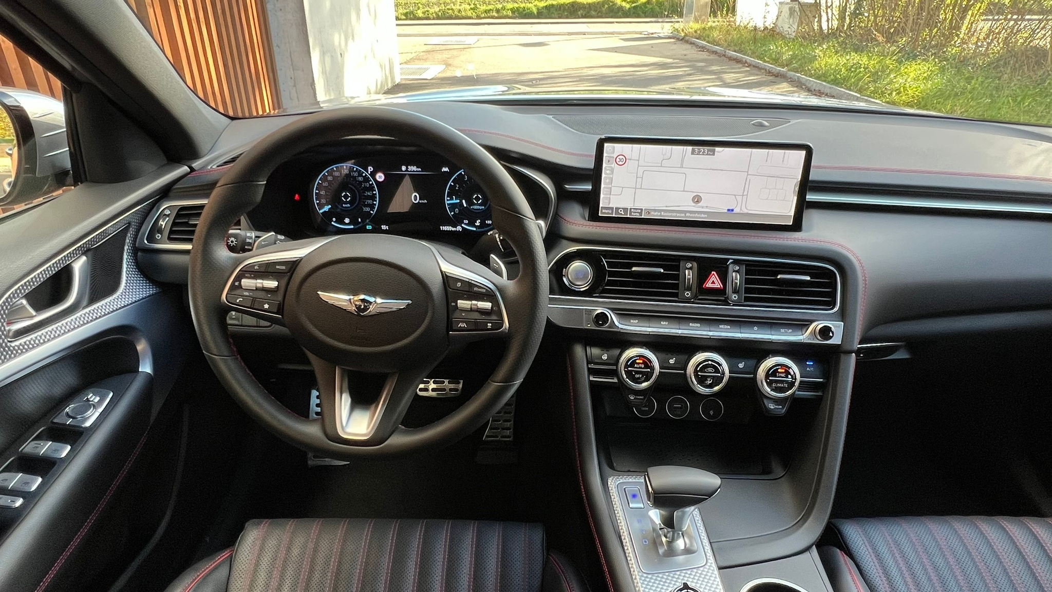 listing desktop thumbnail image 21