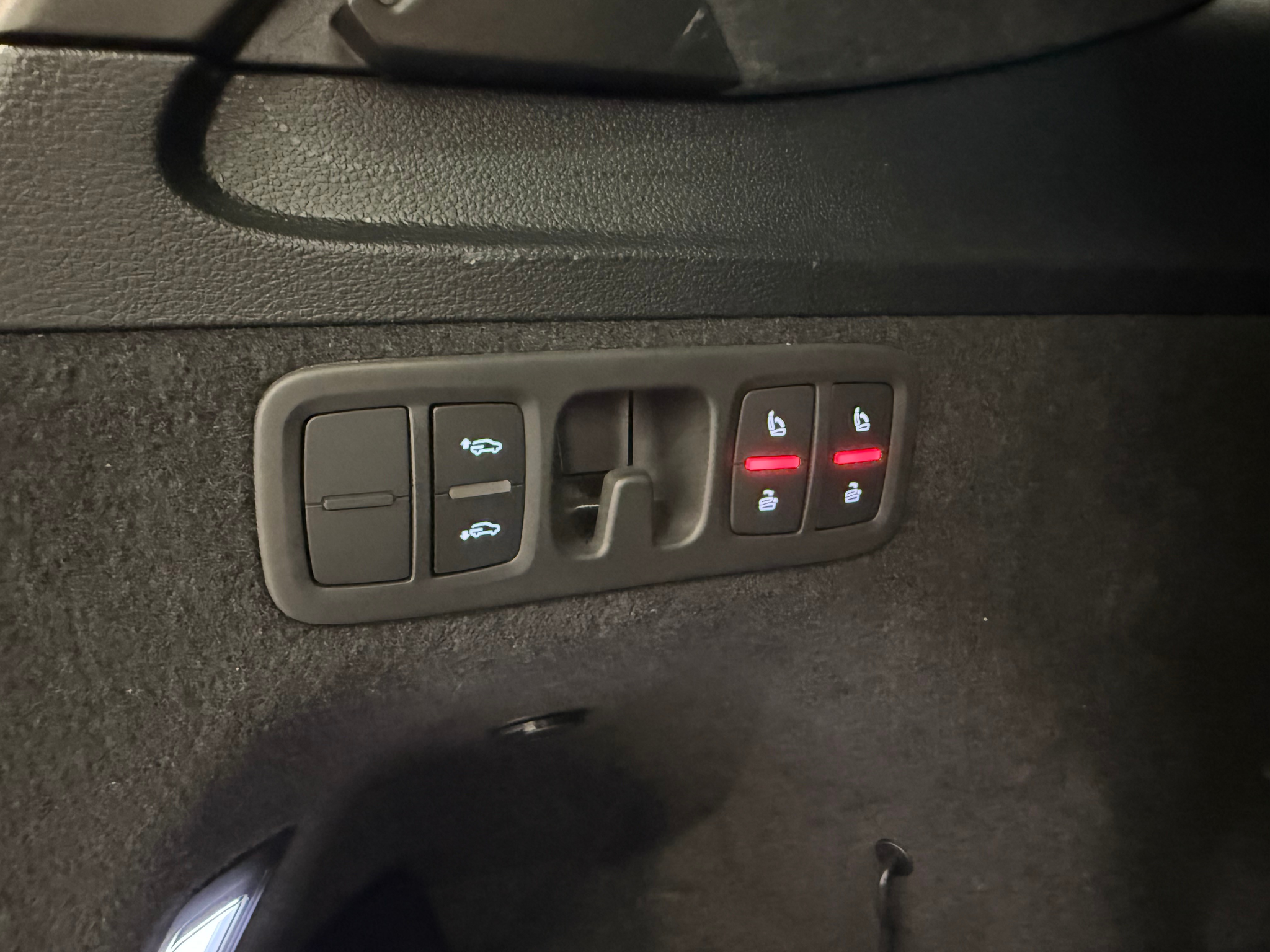 listing desktop thumbnail image 12