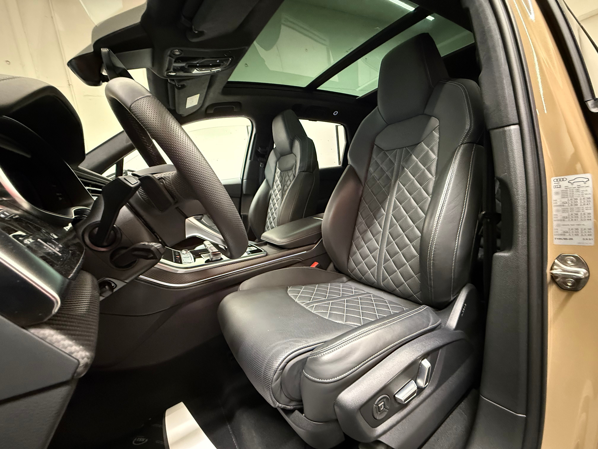 listing desktop thumbnail image 14