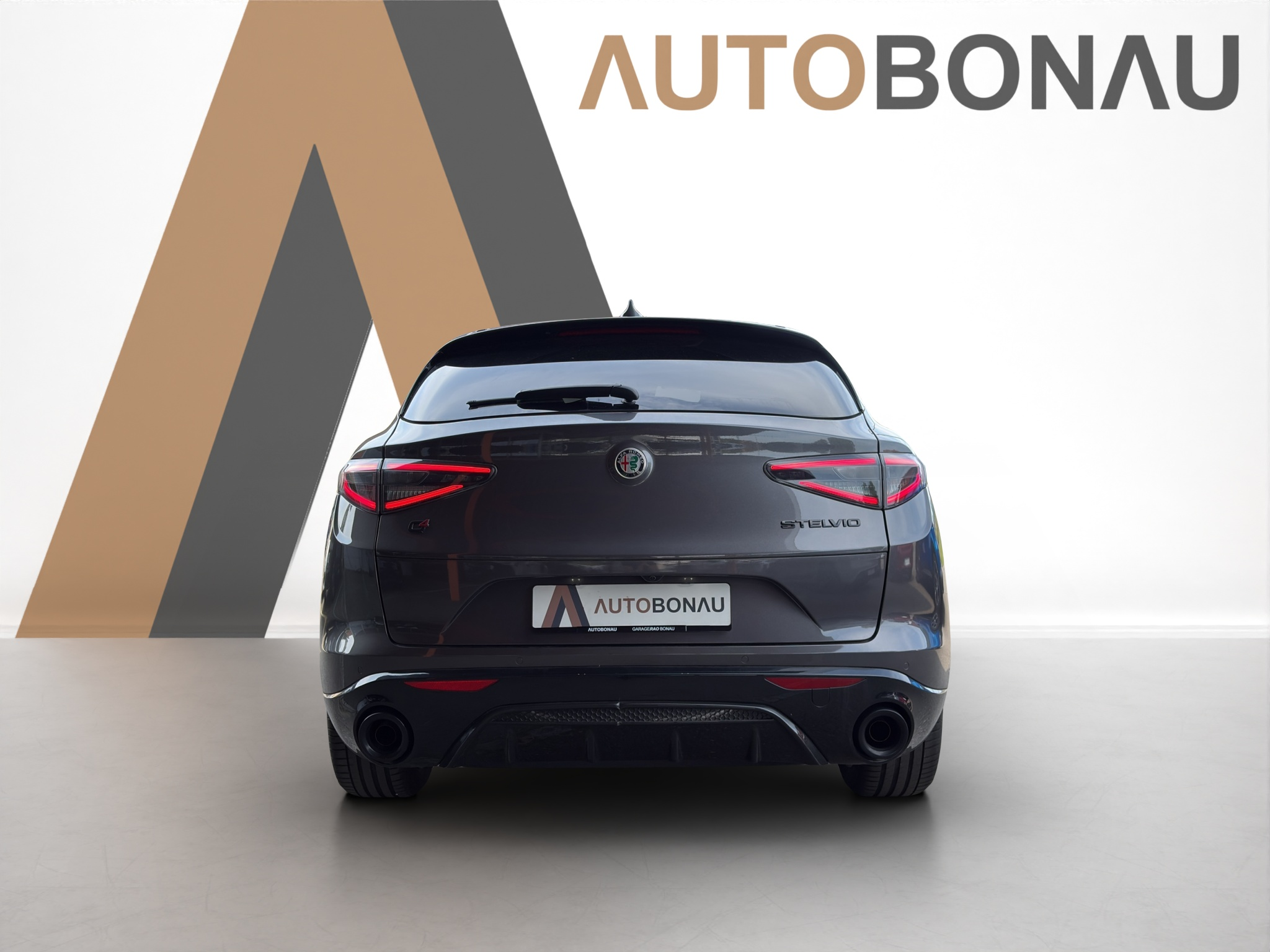 listing desktop thumbnail image 3