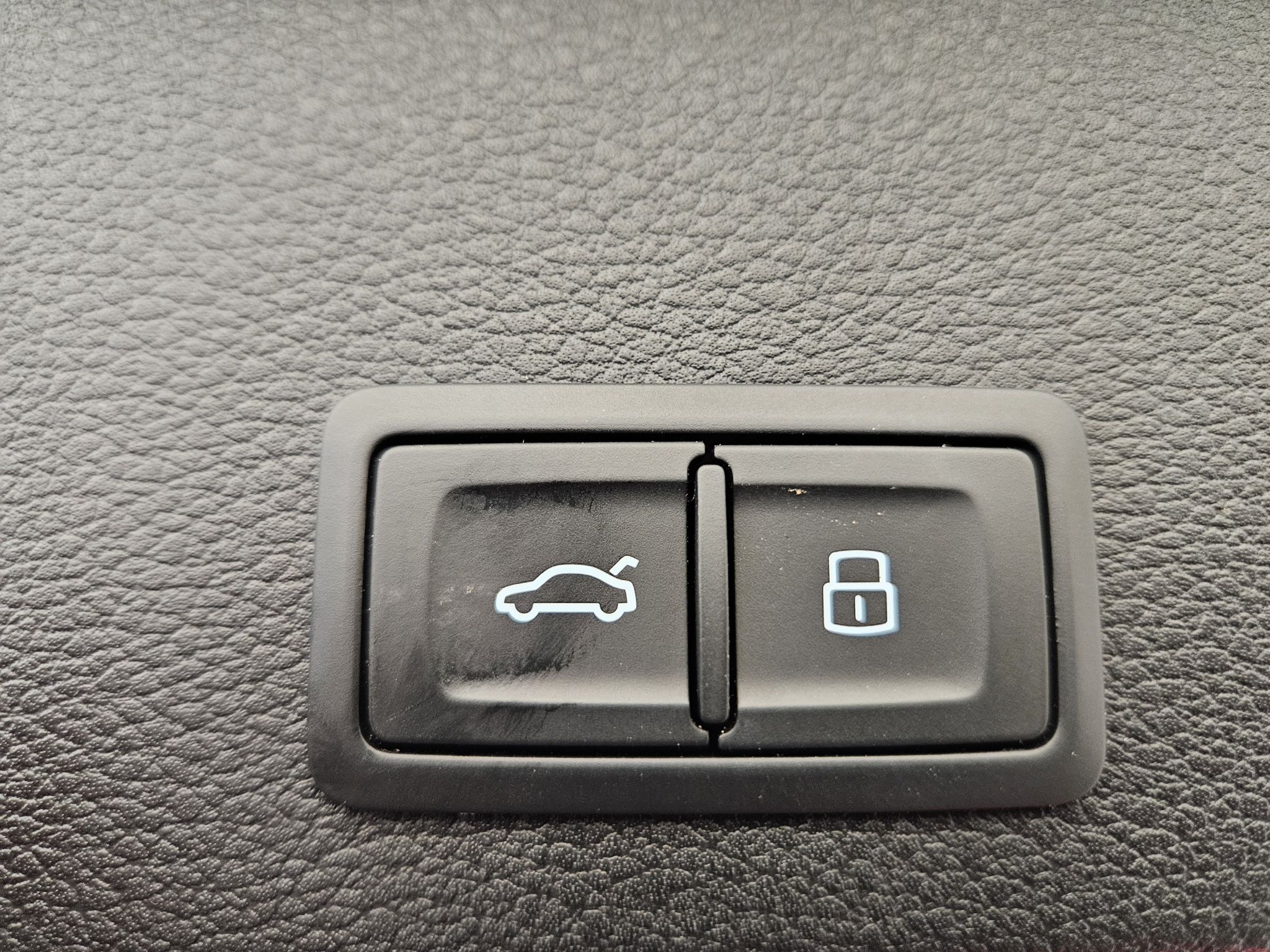 listing desktop thumbnail image 15