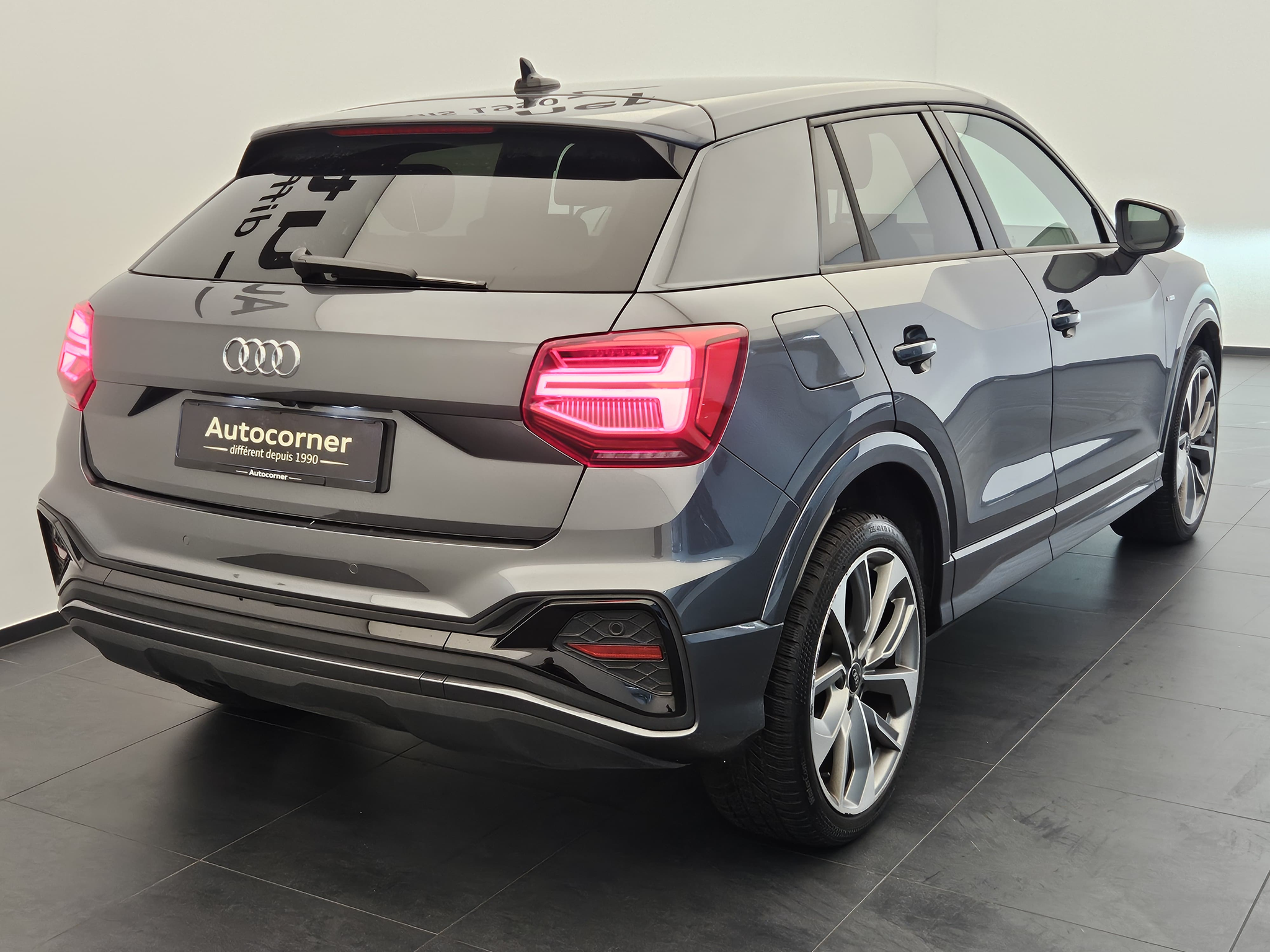 listing desktop thumbnail image 8