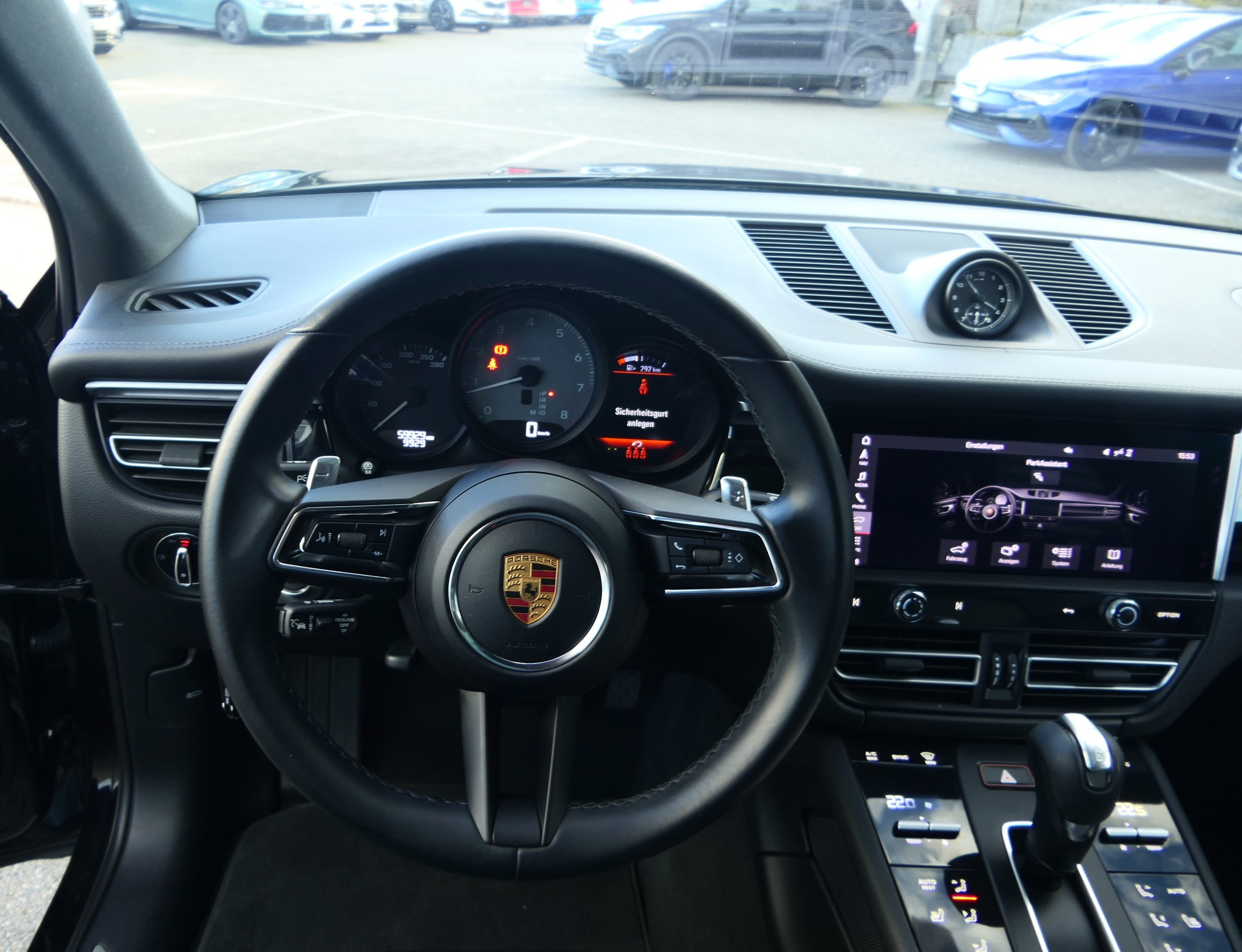 listing desktop thumbnail image 6