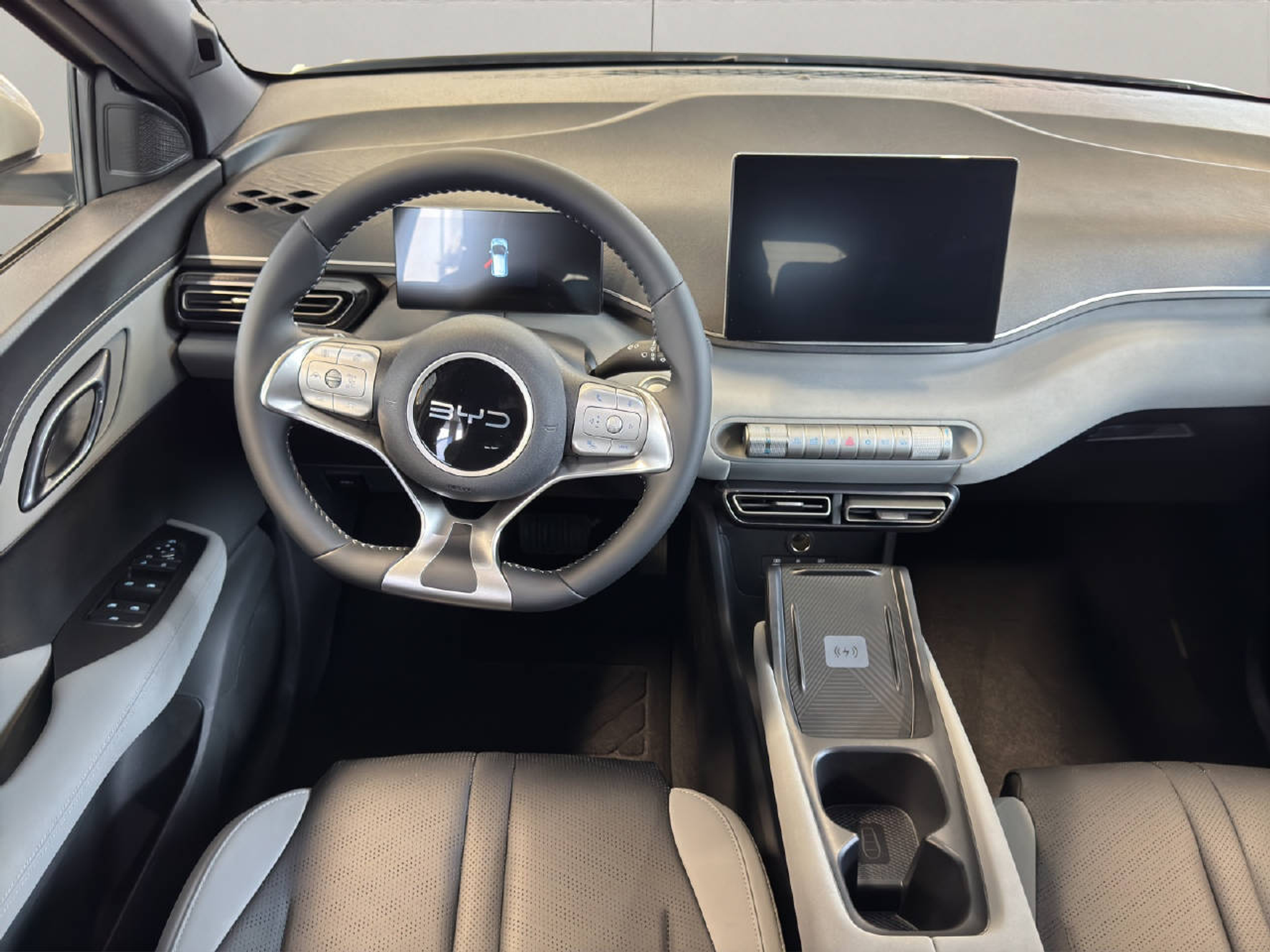 listing desktop thumbnail image 4