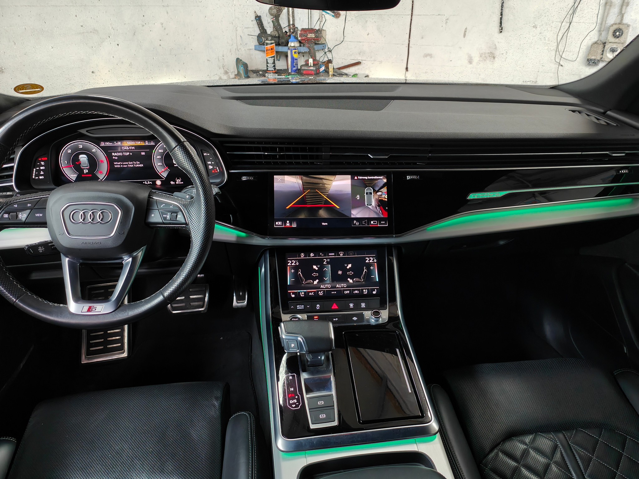 listing desktop thumbnail image 19