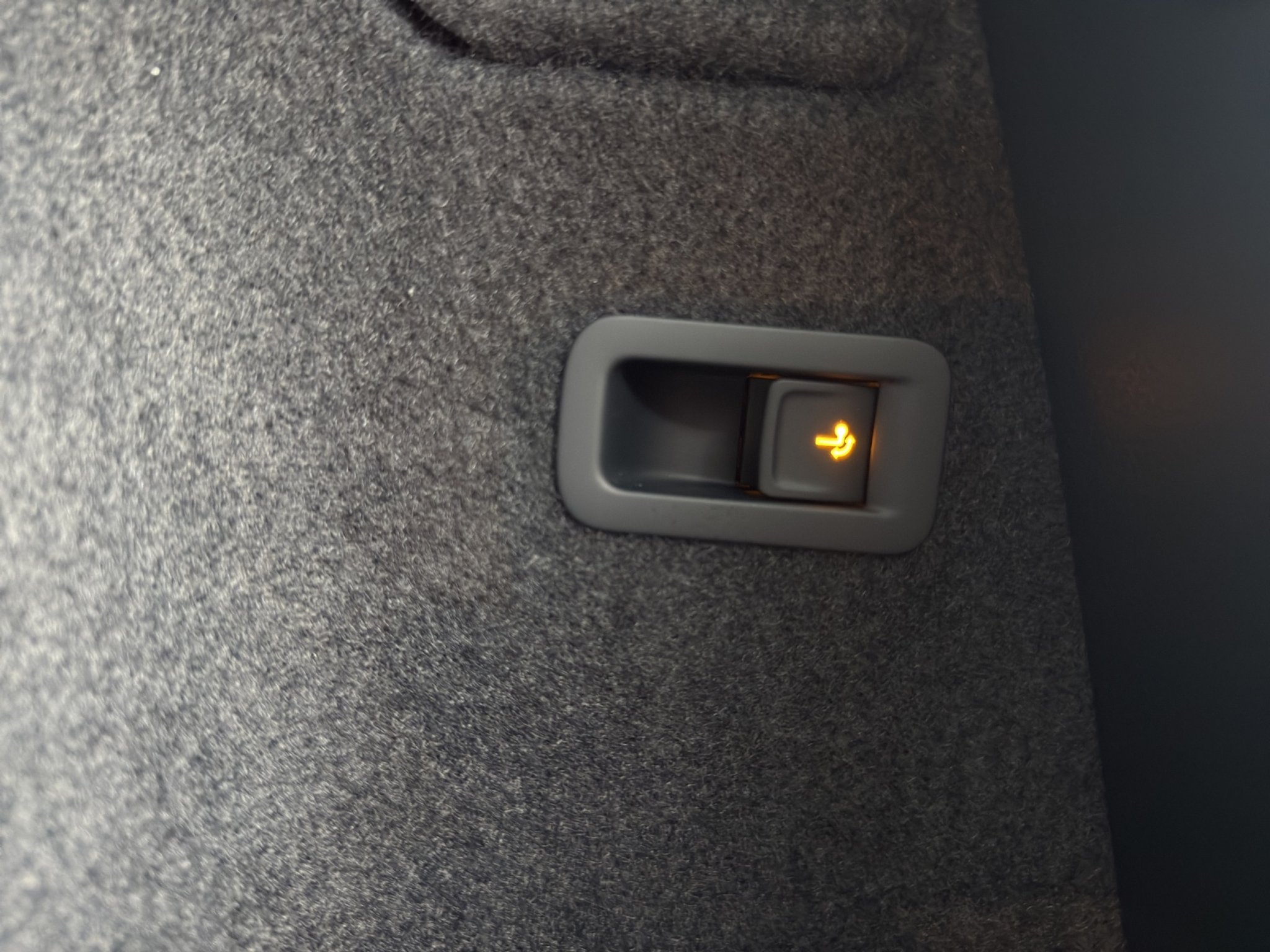 listing desktop thumbnail image 11