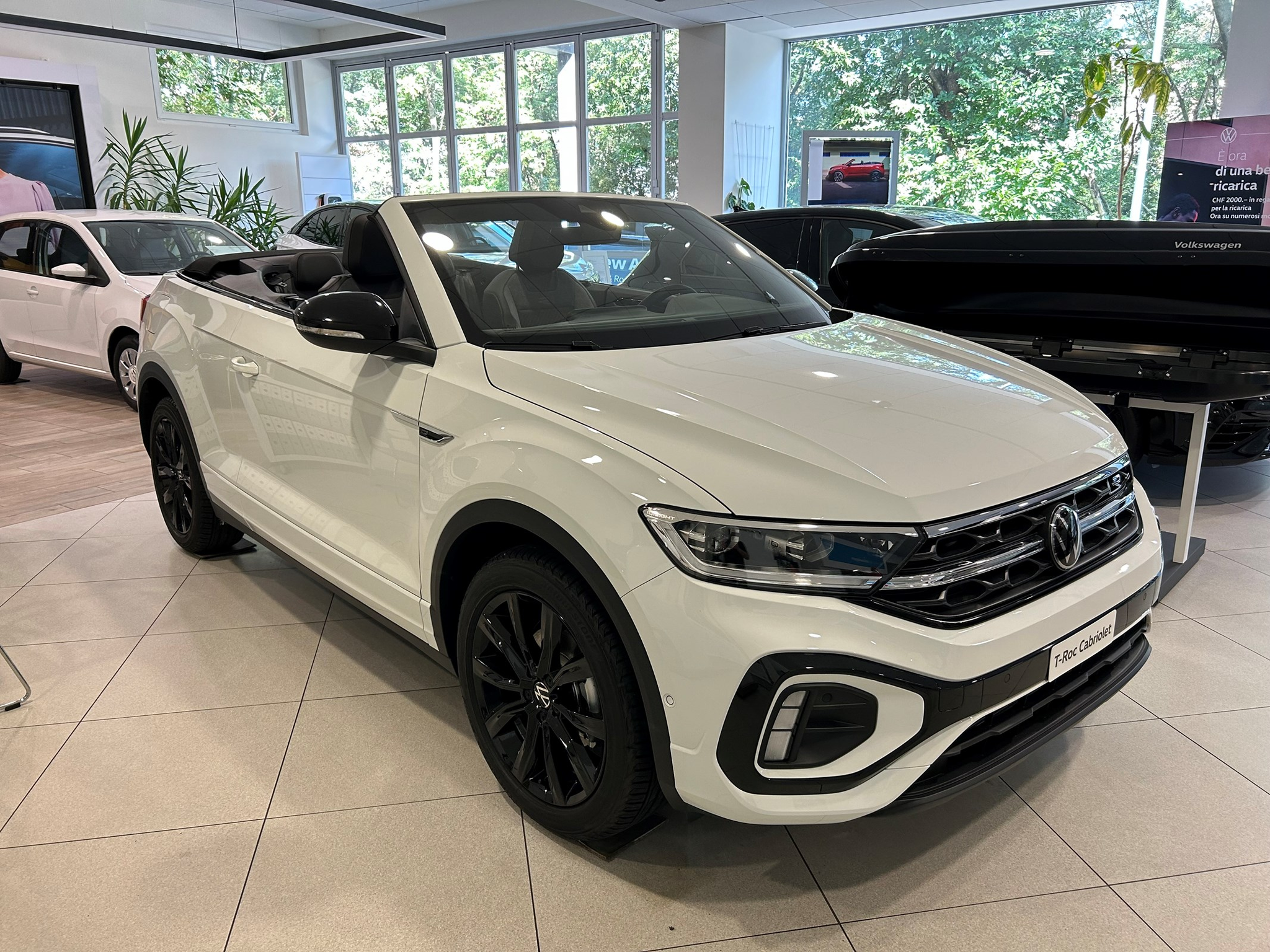 car-image-0