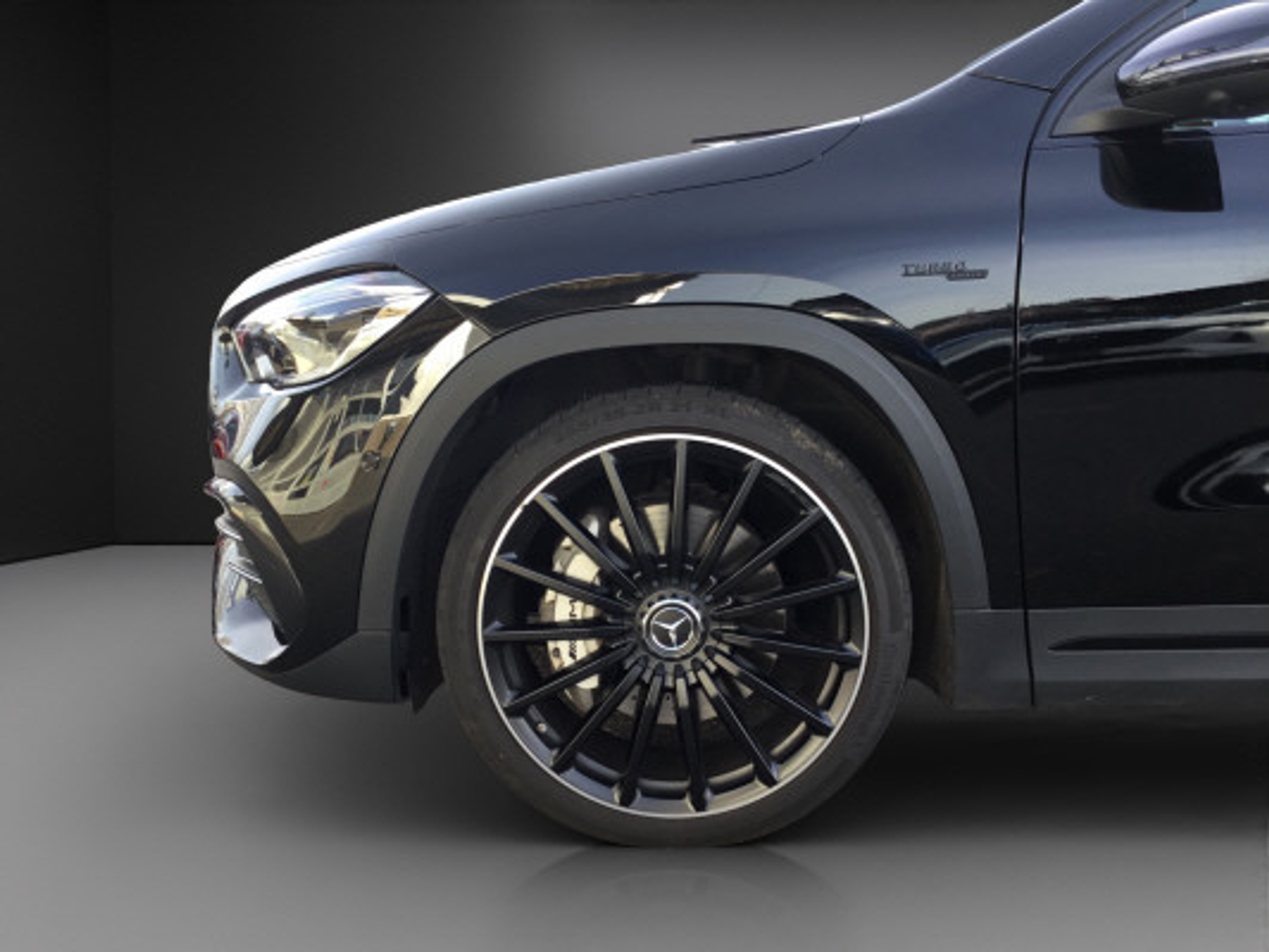 listing desktop thumbnail image 12