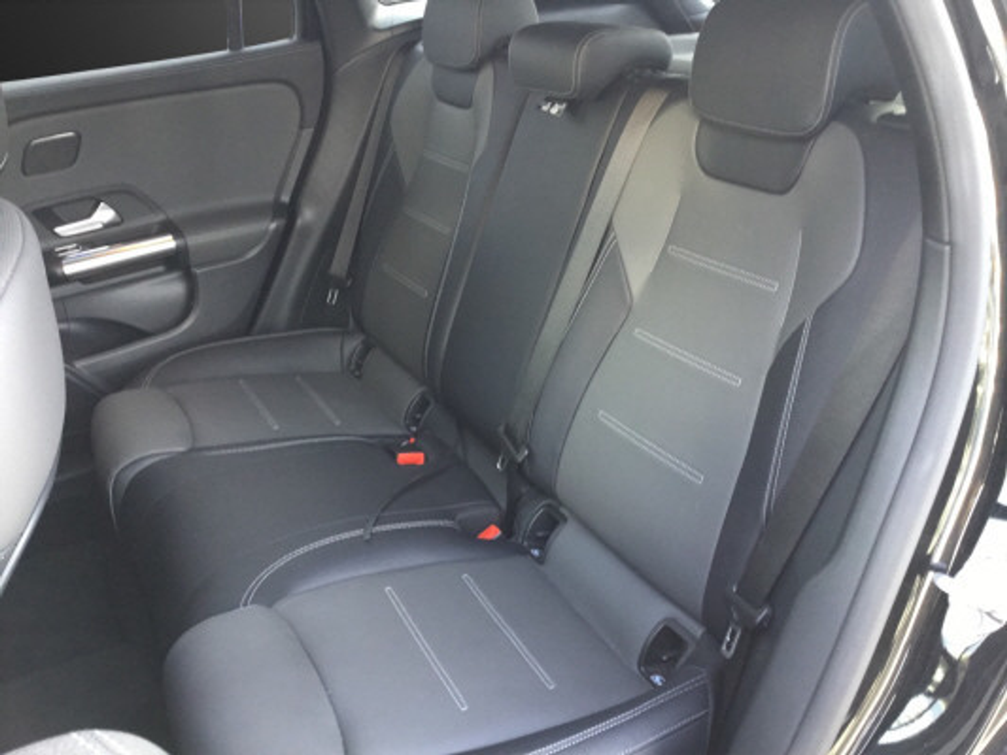 listing desktop thumbnail image 10