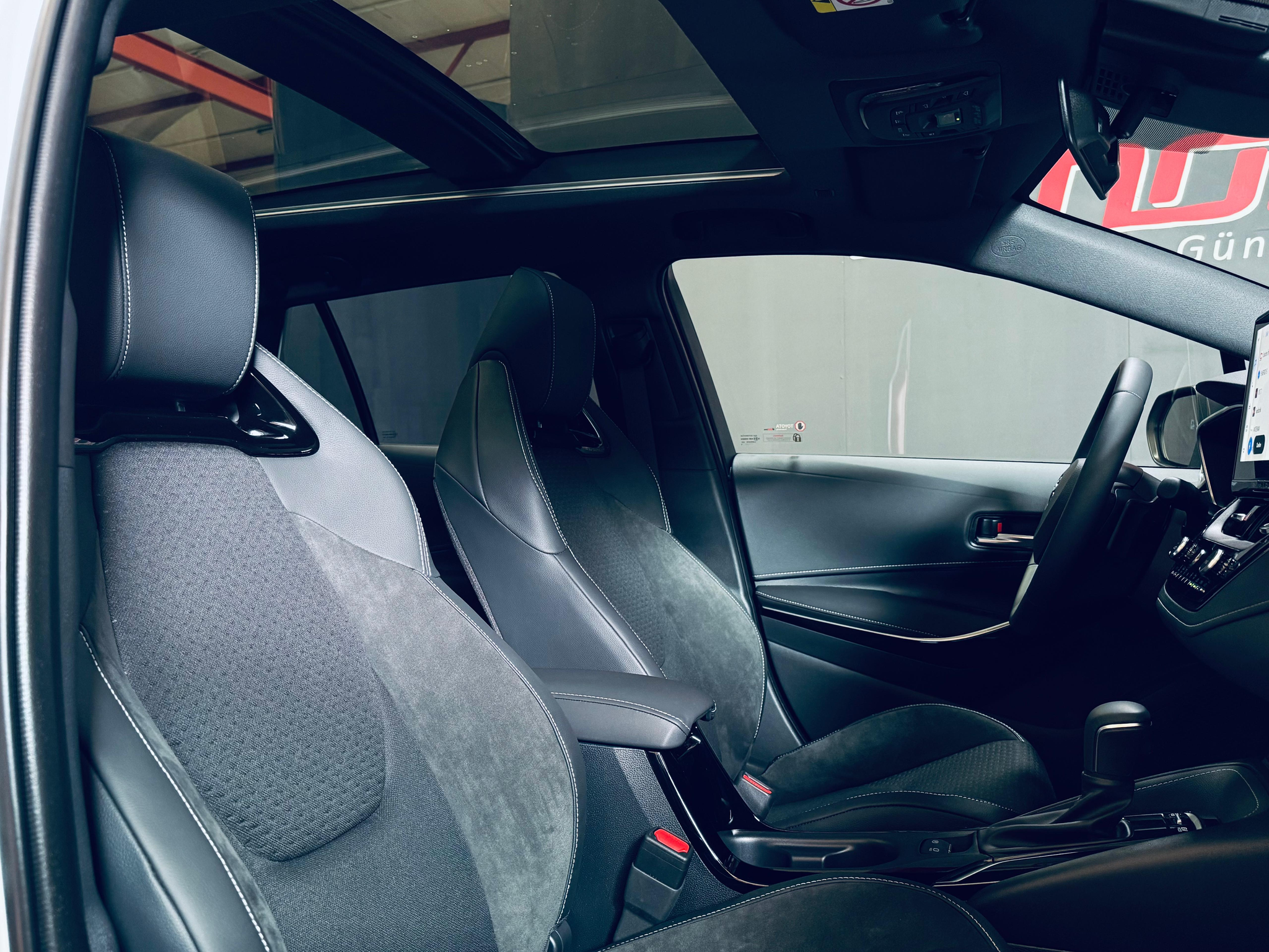 listing desktop thumbnail image 14