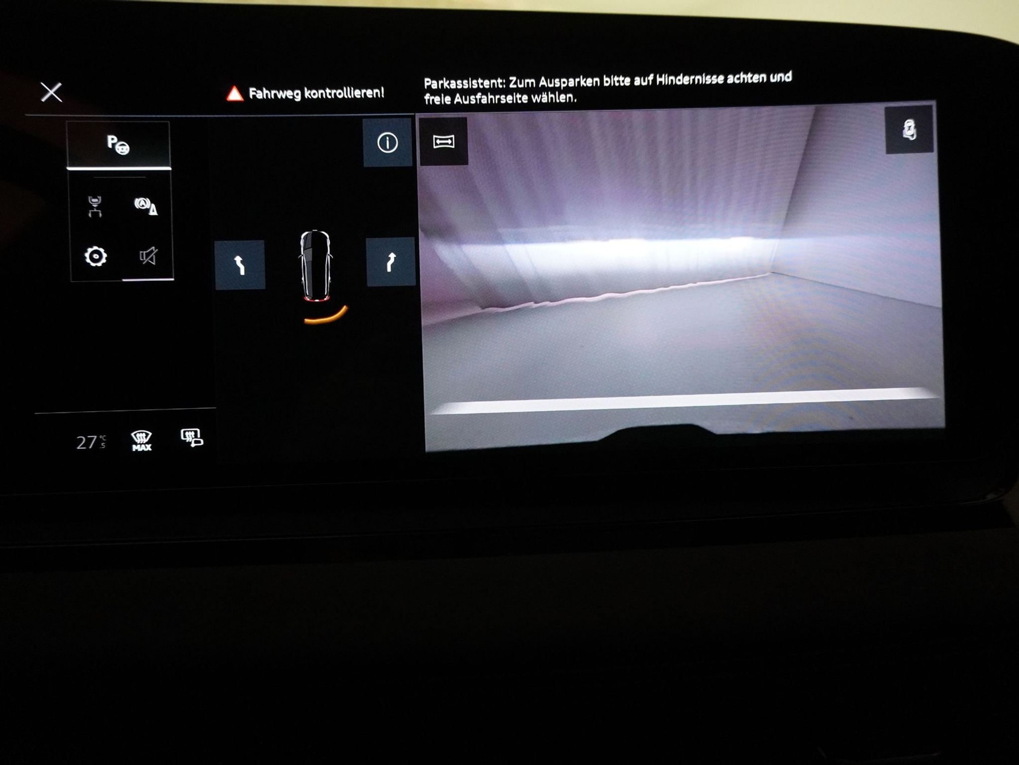 listing desktop thumbnail image 25