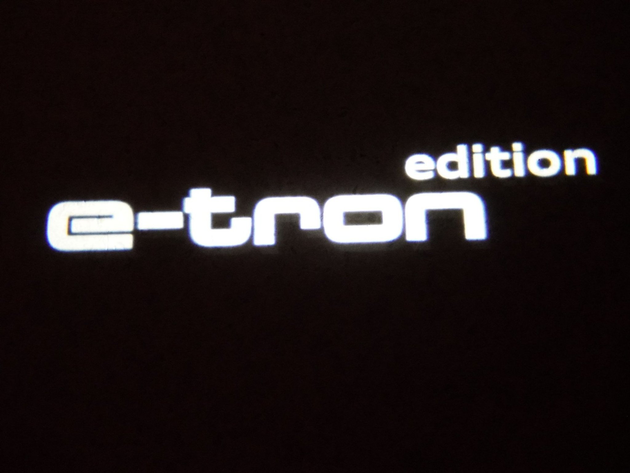 listing desktop thumbnail image 9