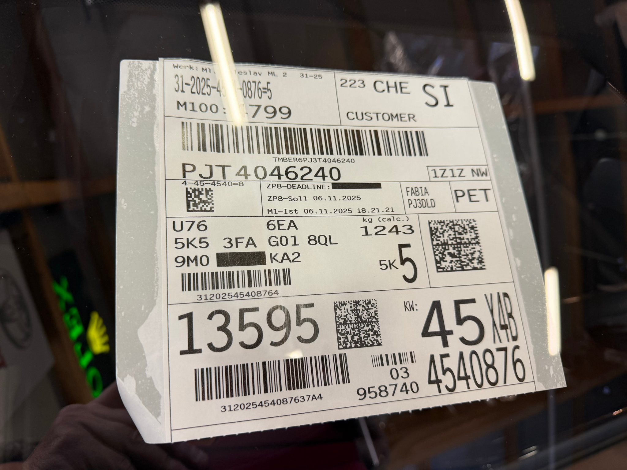 listing desktop thumbnail image 16