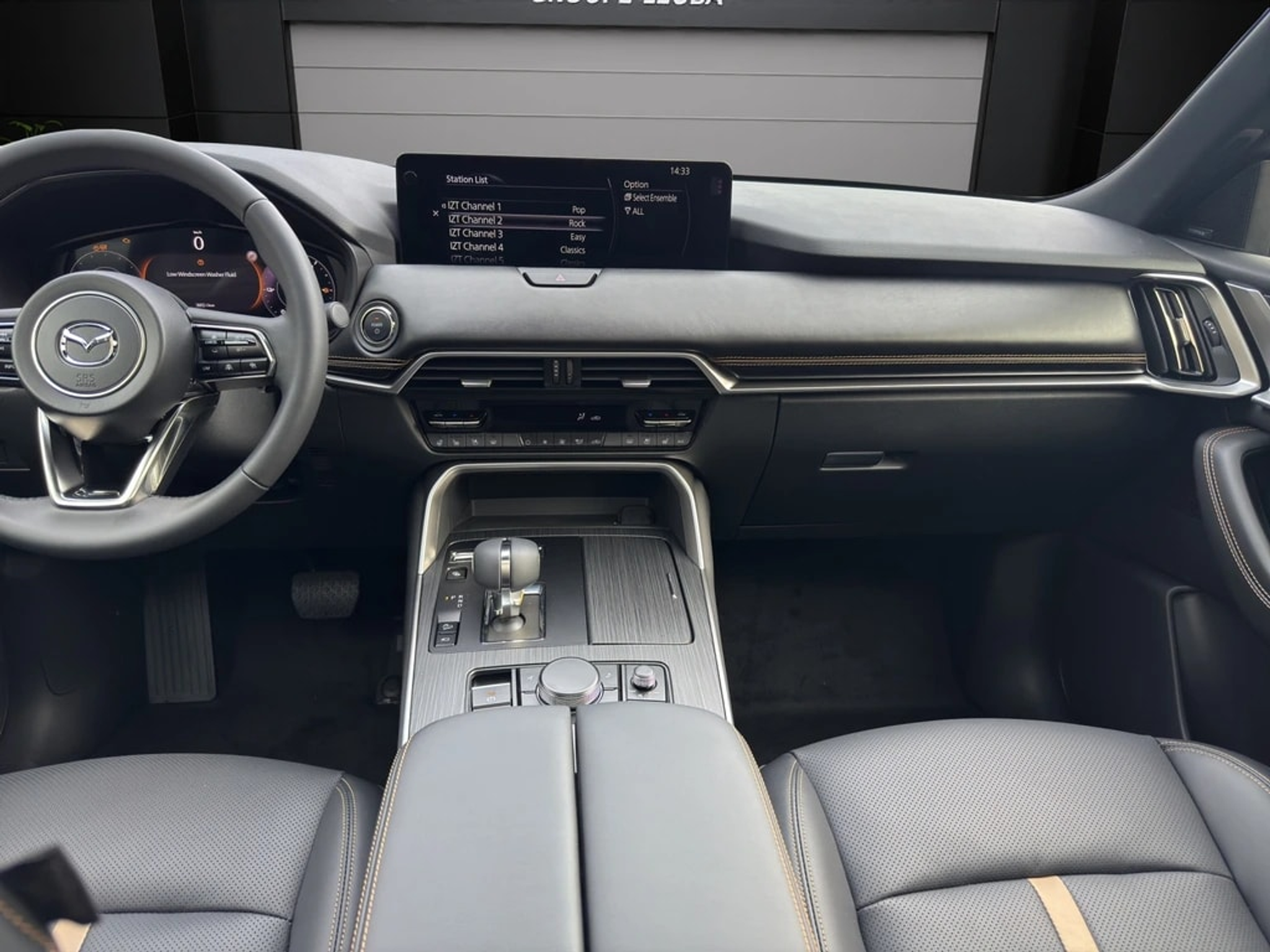 listing desktop thumbnail image 9