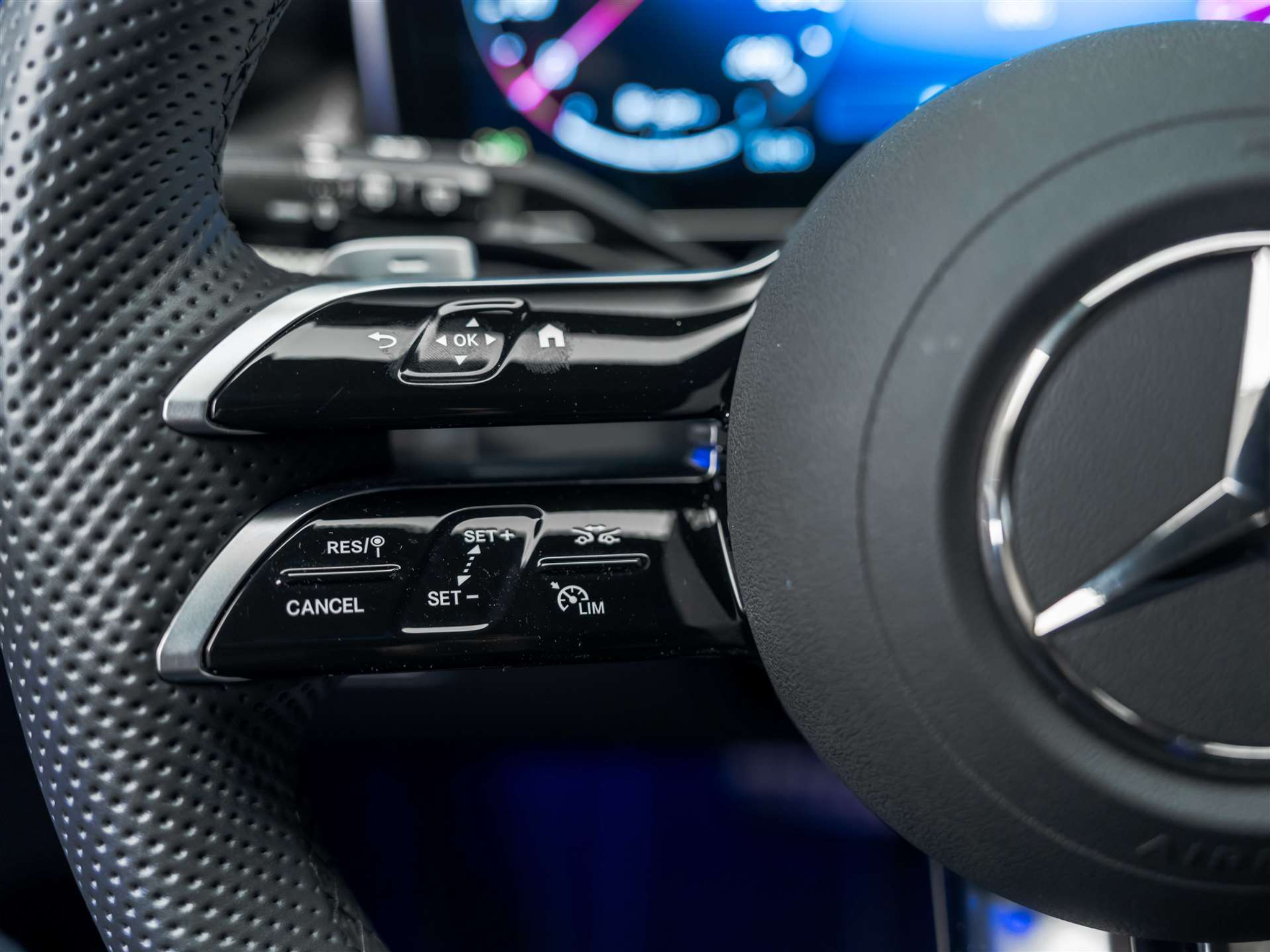 listing desktop thumbnail image 27